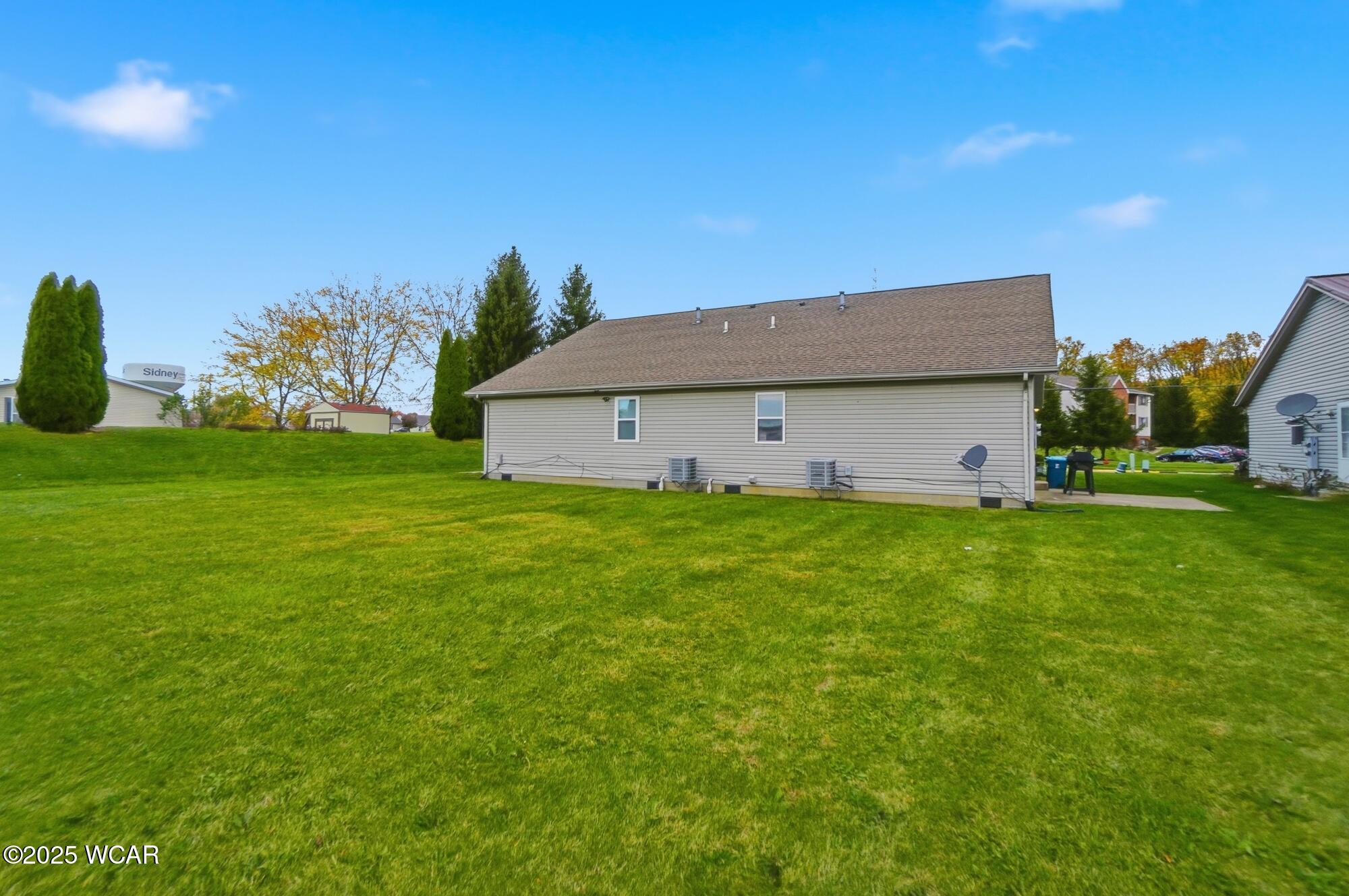 775-777 Country Side Lane, Sidney, Ohio