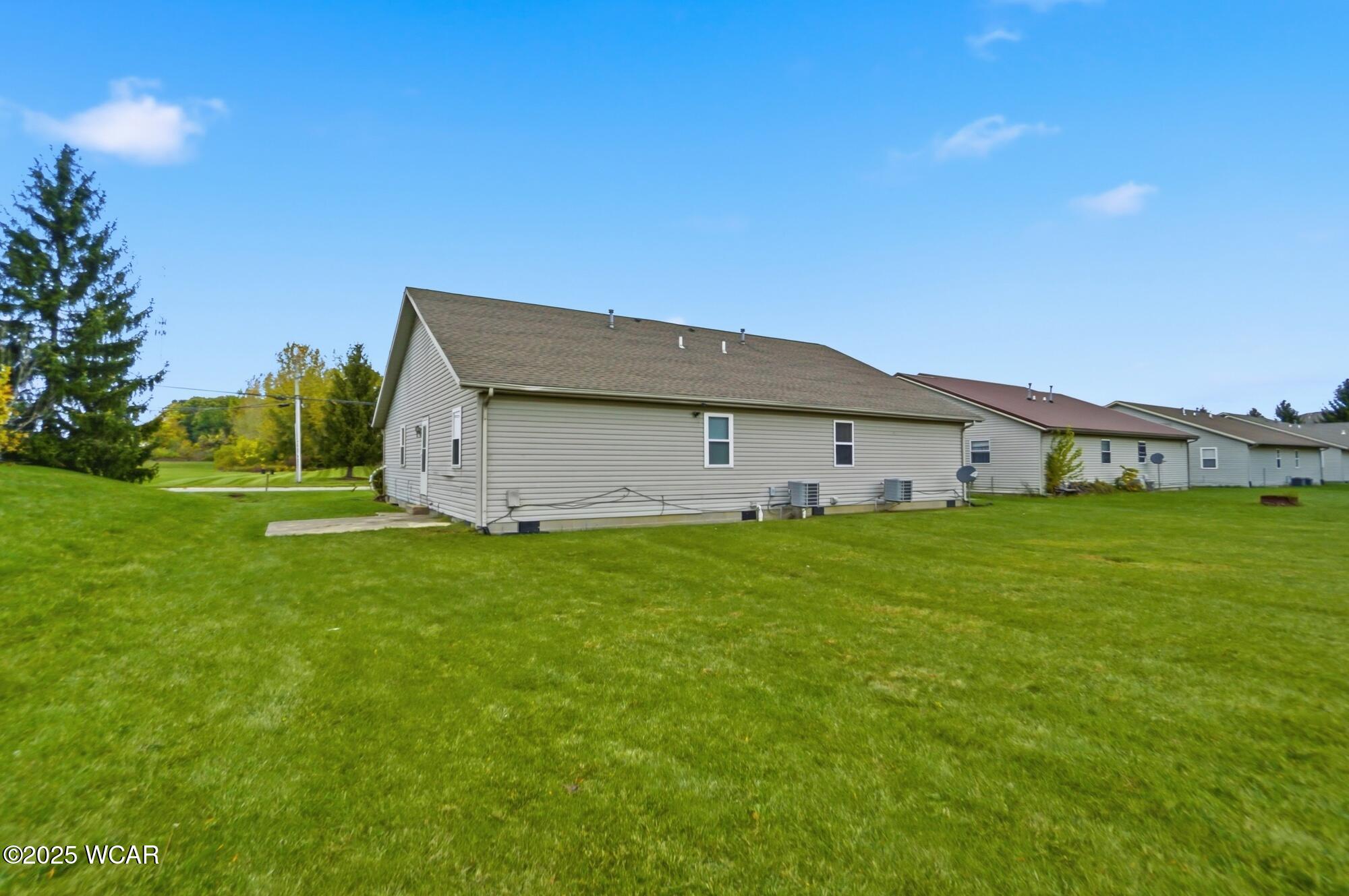 775-777 Country Side Lane, Sidney, Ohio