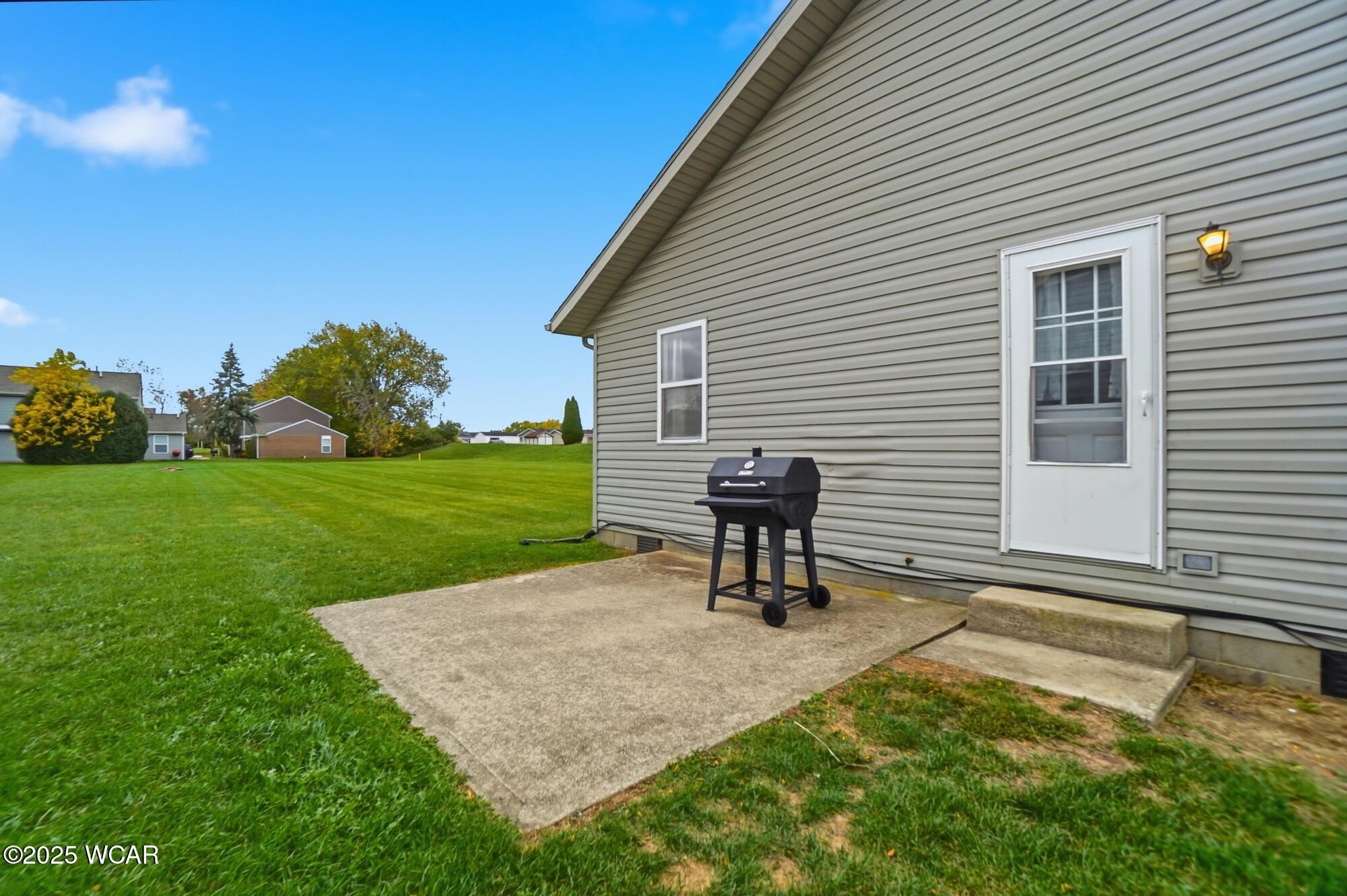 775-777 Country Side Lane, Sidney, Ohio