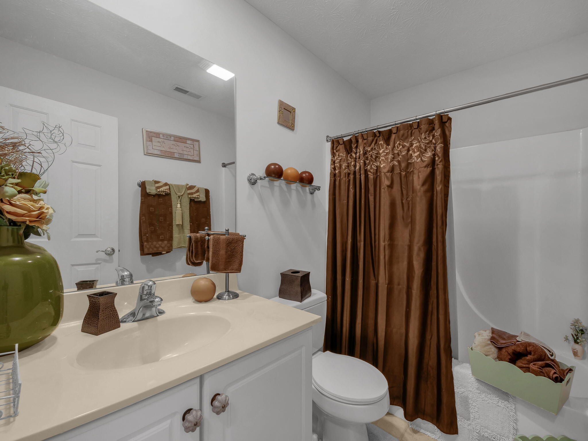 7256 Windsor Ridge Drive, Dayton, Ohio 45424