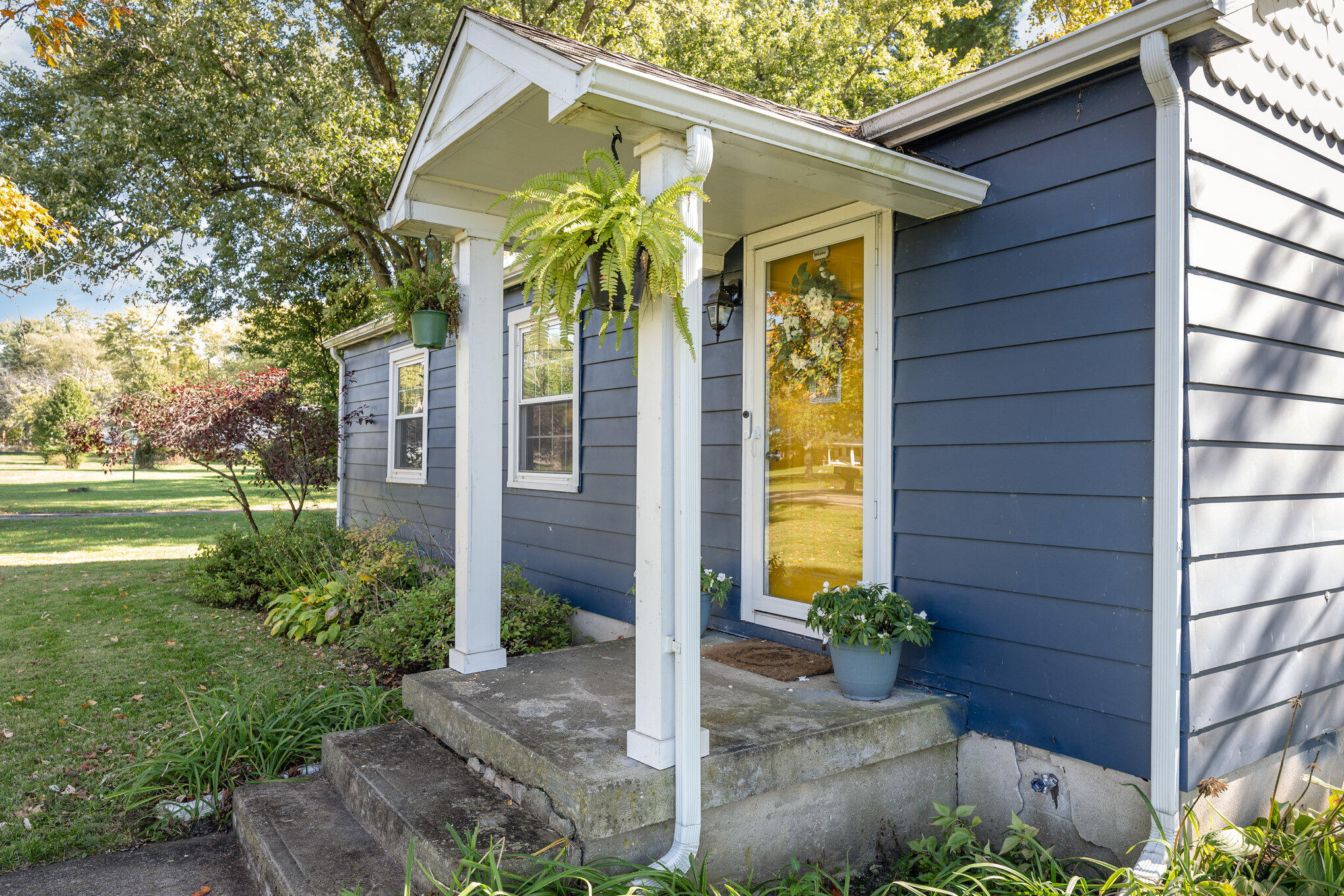 7088 Phillipsburg Union Road, Brookville, Ohio 45309