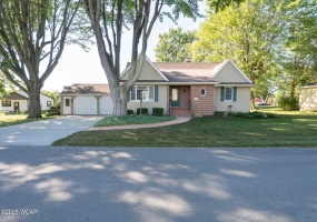 430 Jackson Street, Bluffton, Ohio, 4 Bedrooms Bedrooms, ,2 BathroomsBathrooms,Residential,For Sale,Jackson,308147