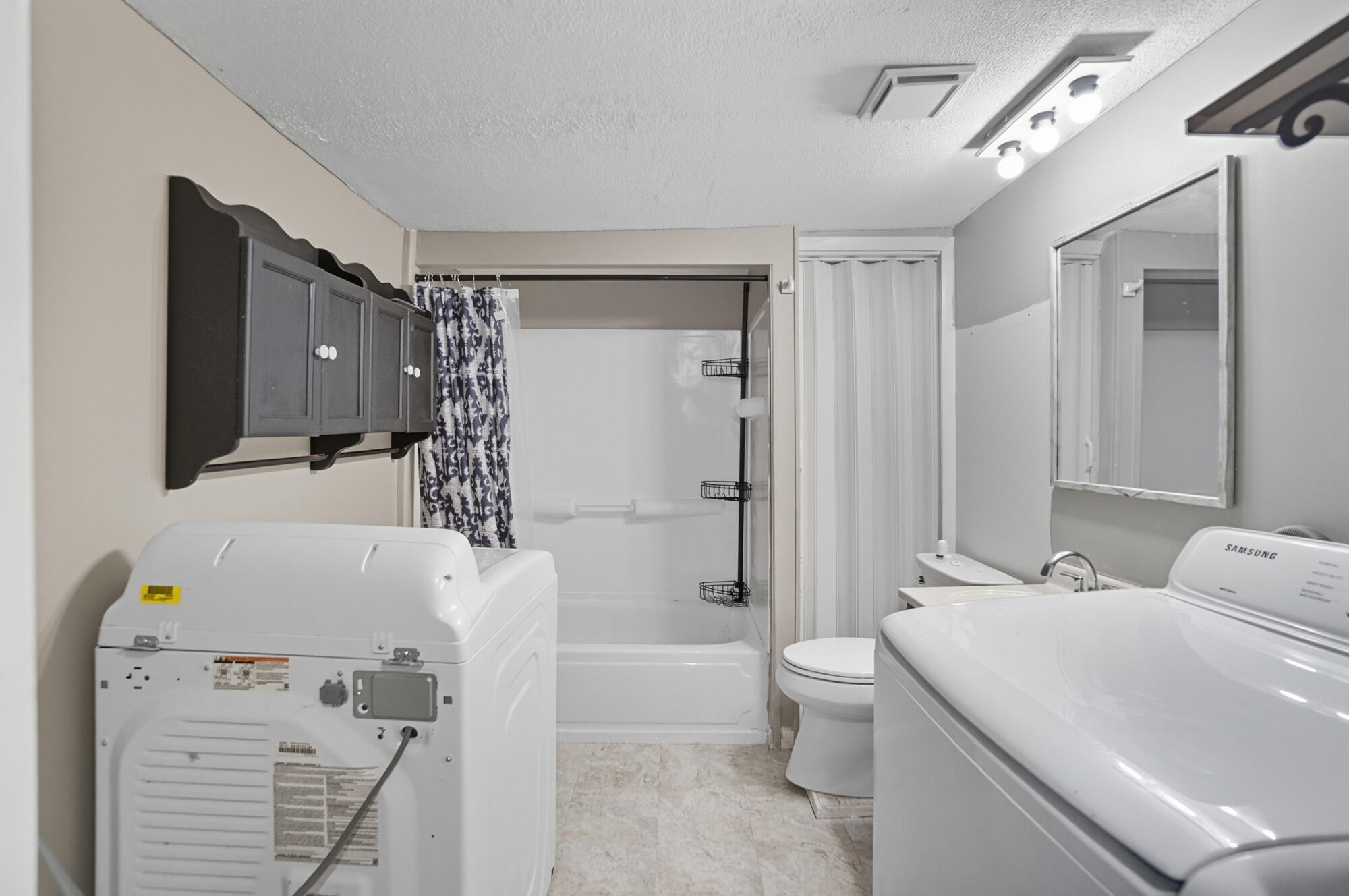 608 Benton Street, Wapakoneta, Ohio 45895