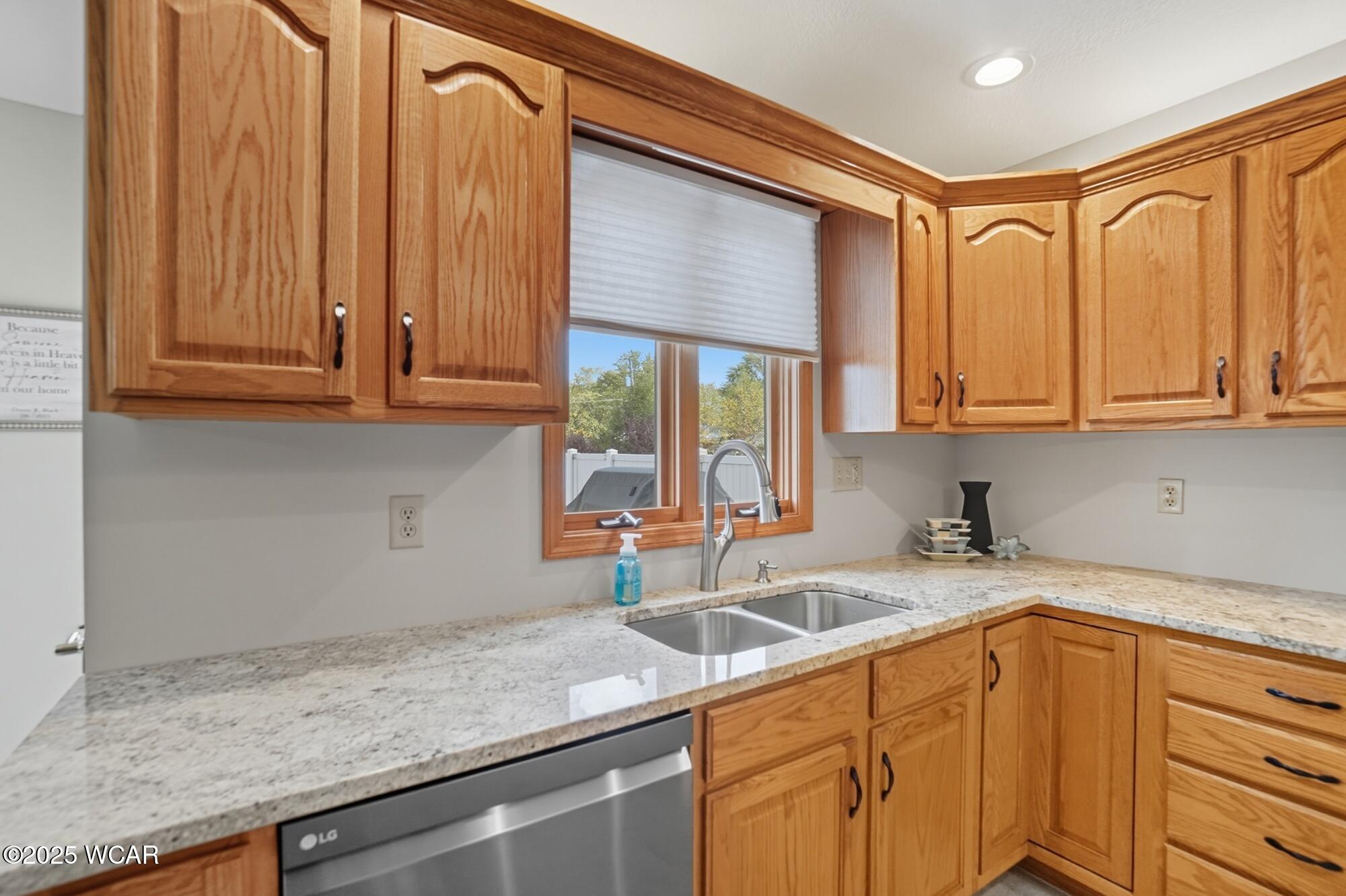 4456 Meadowlands Drive, Lima, Ohio