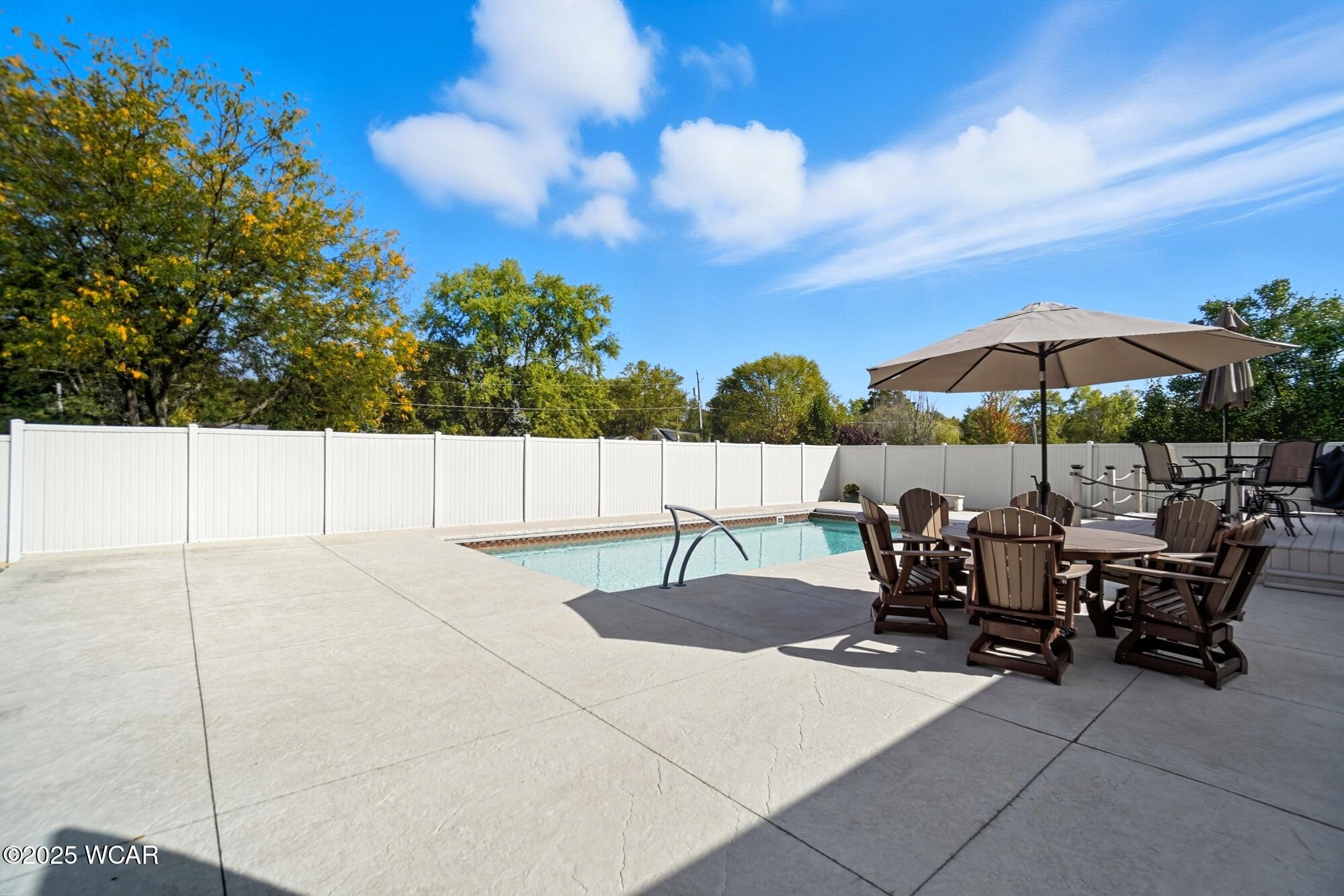 4456 Meadowlands Drive, Lima, Ohio