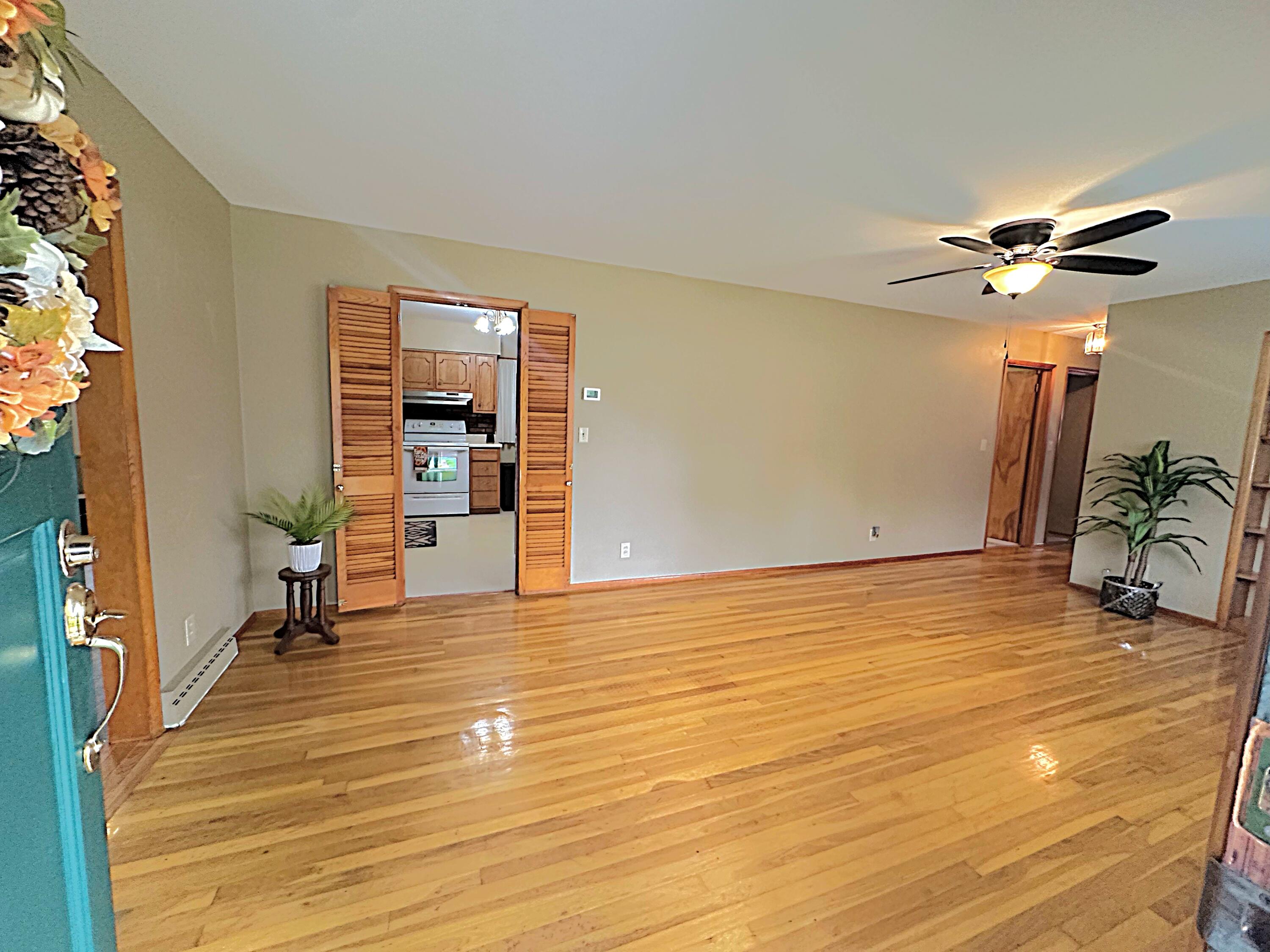 1395 Covent Road, Troy, Ohio 45373