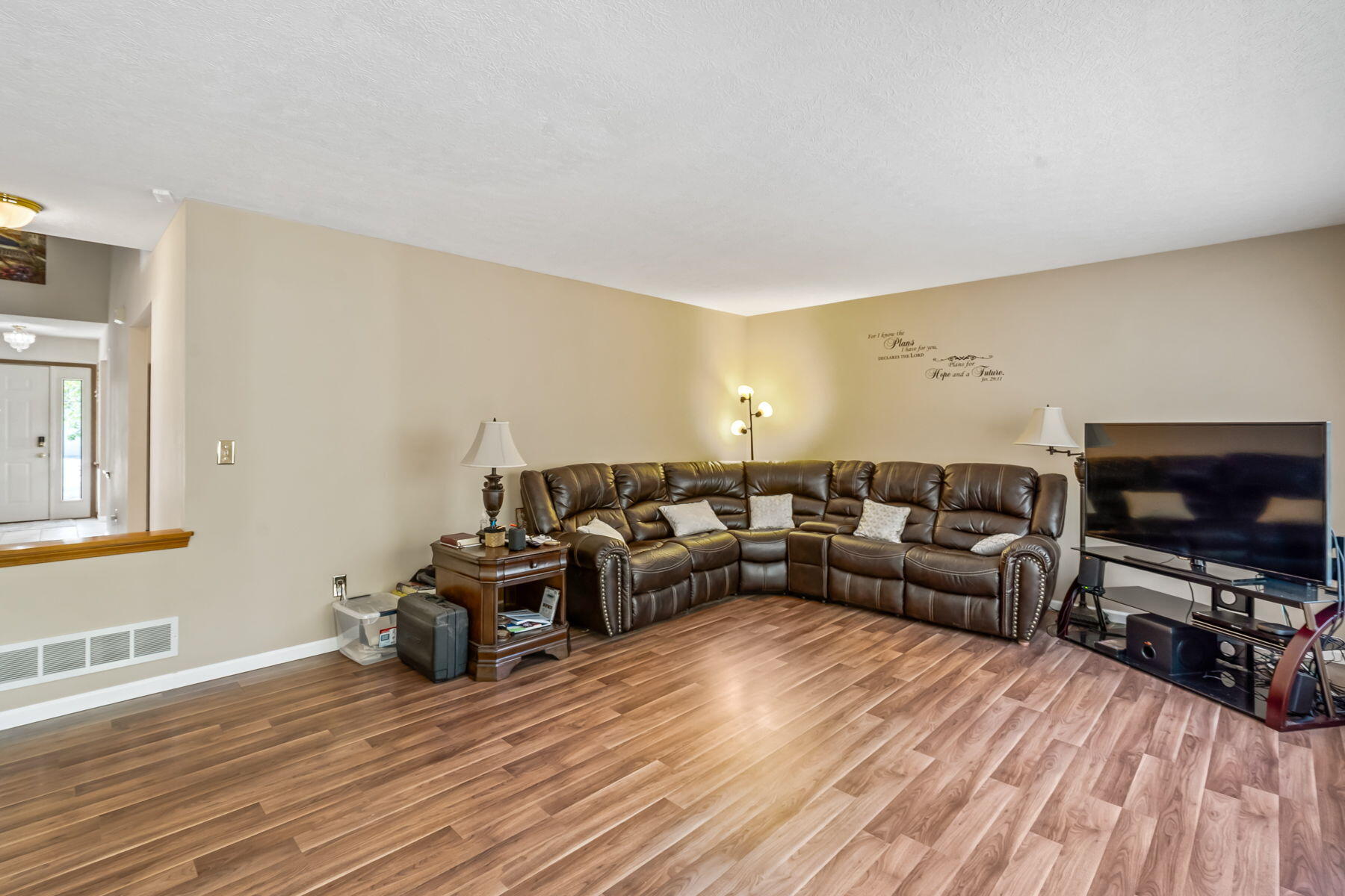 5556 Falco Drive, Westerville, Ohio 43081