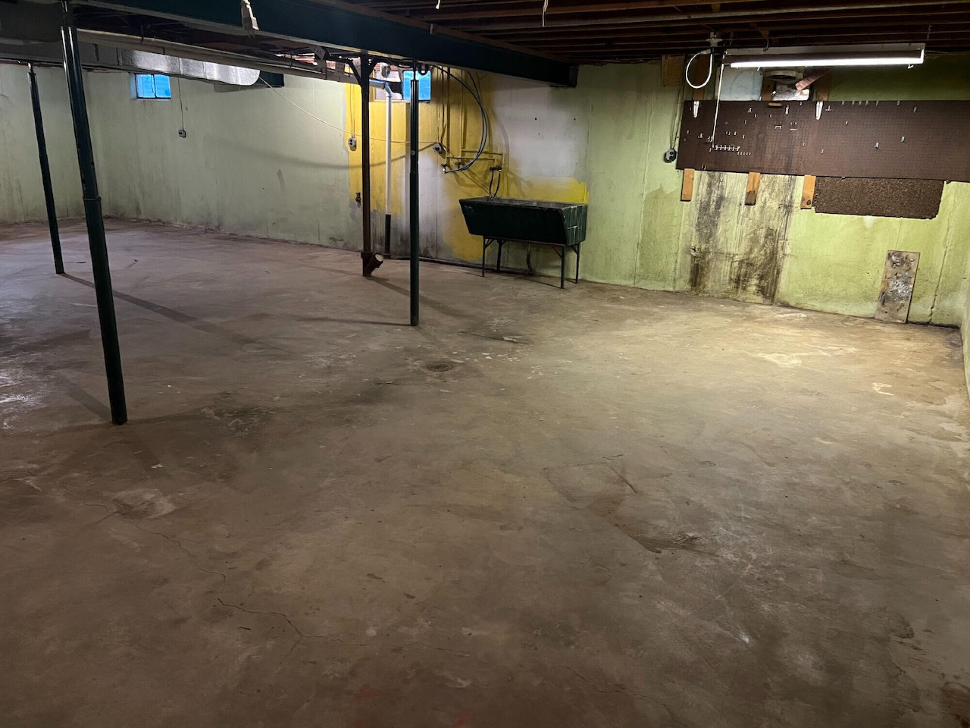 1334 Maplewood Drive, Piqua, Ohio 45356