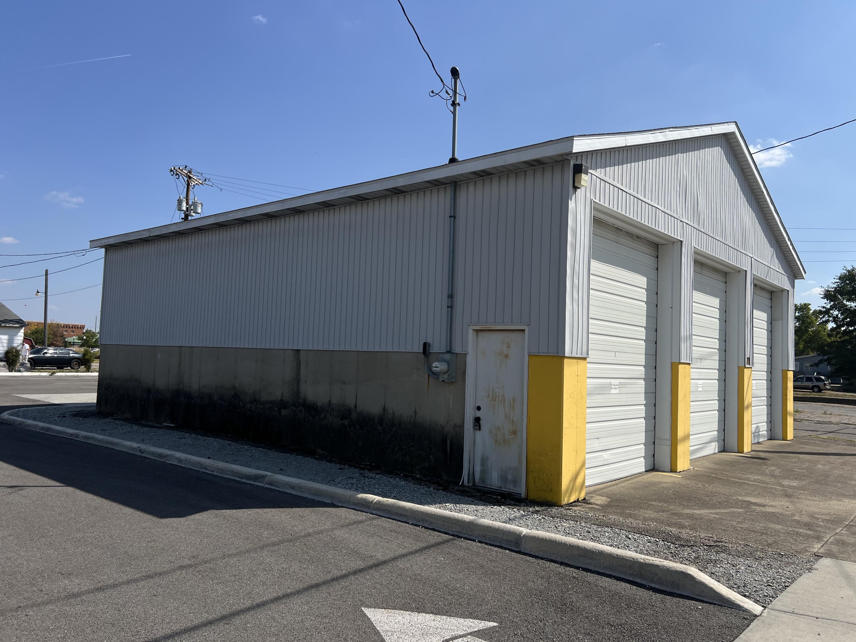 111 Roosevelt Avenue, Piqua, Ohio 45356