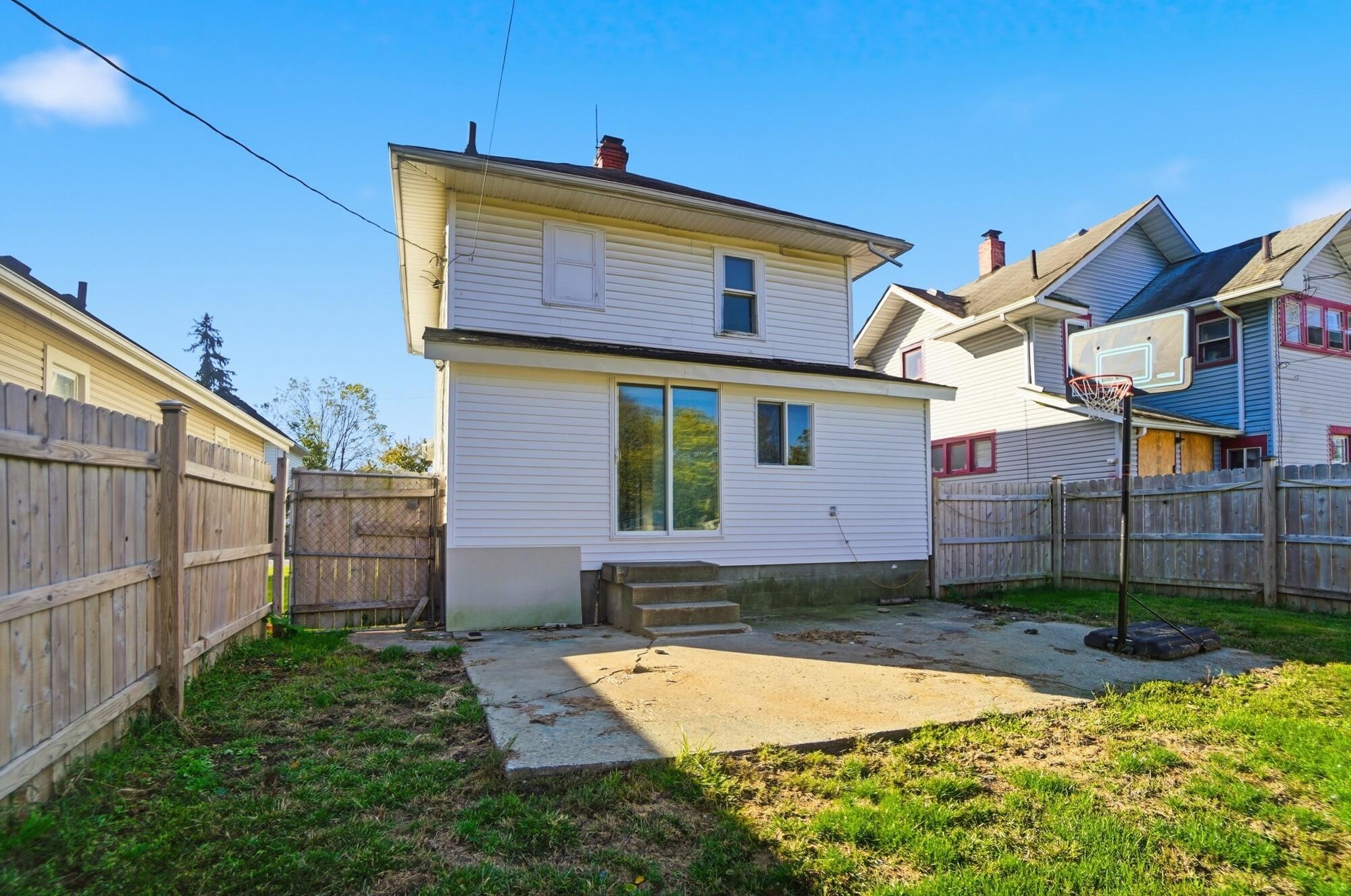 130 Wilson Avenue, Springfield, Ohio 45505