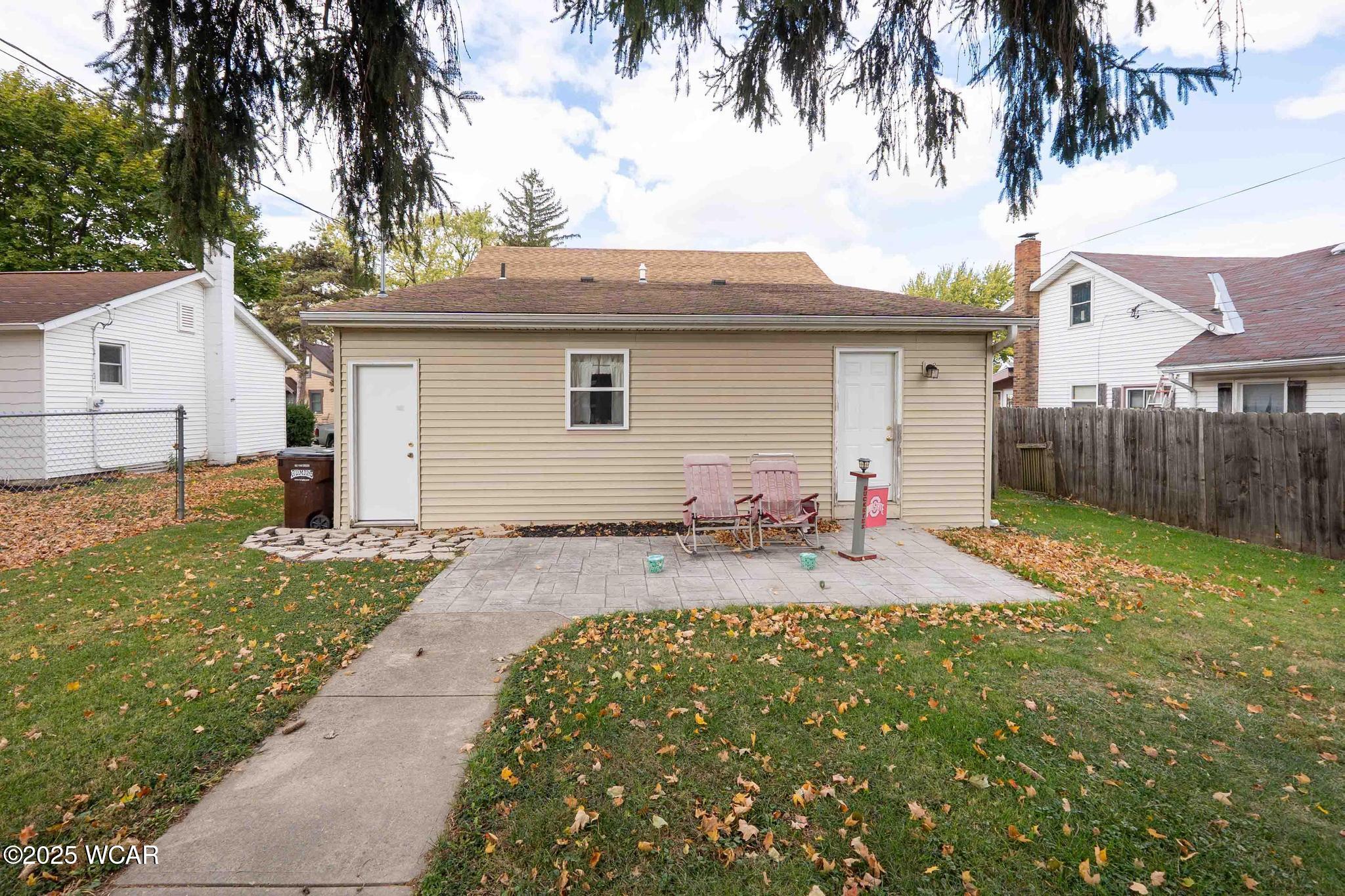 210 Jackson Street, Bluffton, Ohio