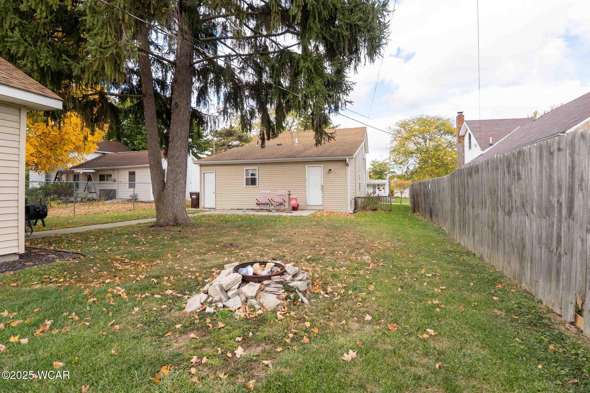 210 Jackson Street, Bluffton, Ohio