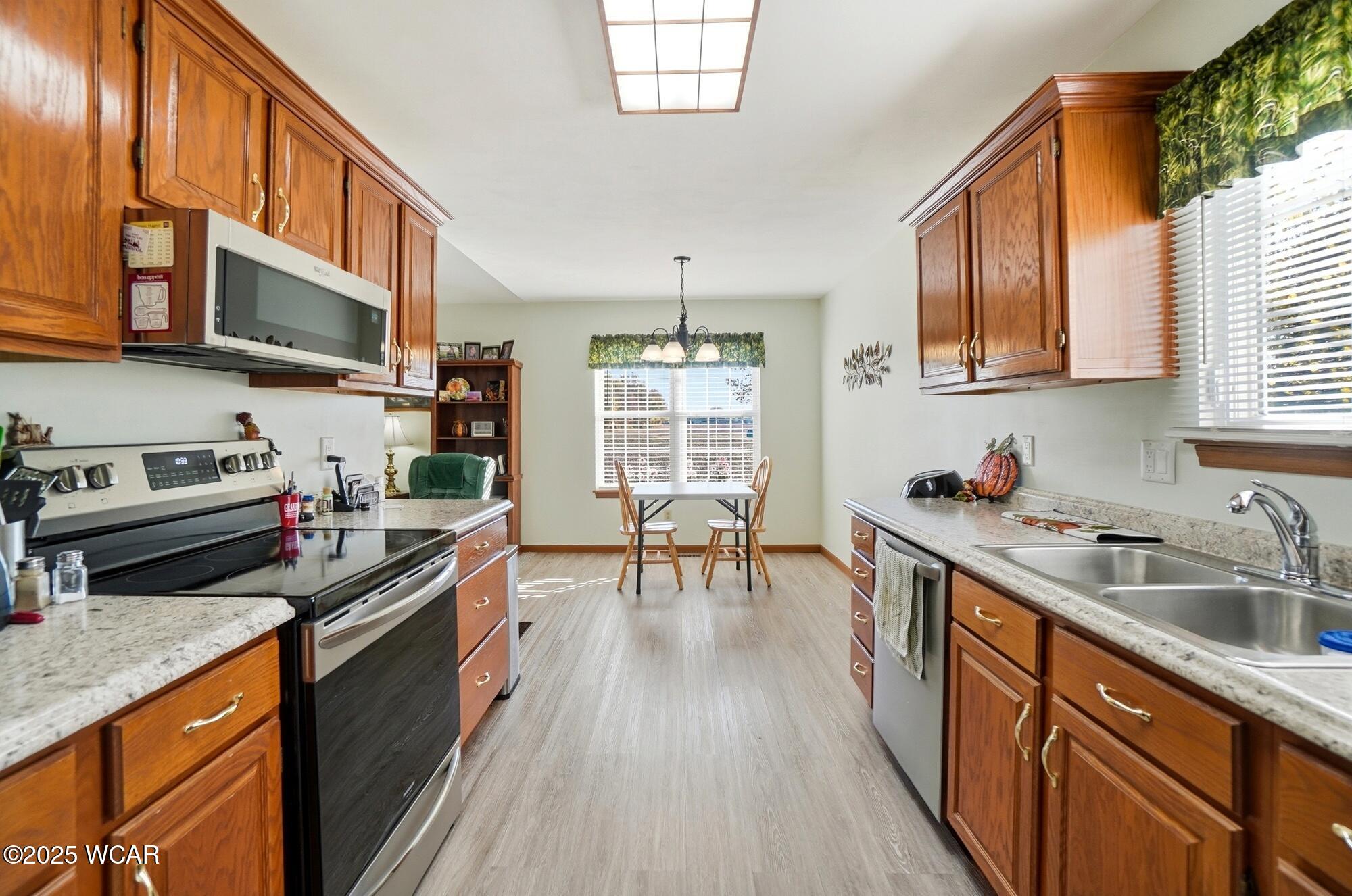 1392 Chancellor Drive, Lima, Ohio