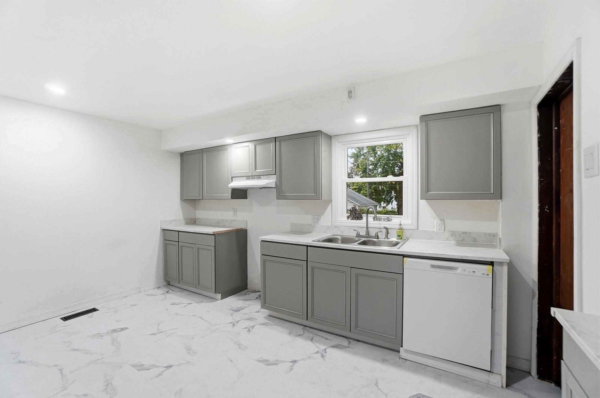 635 Clark Avenue, Piqua, Ohio 45356