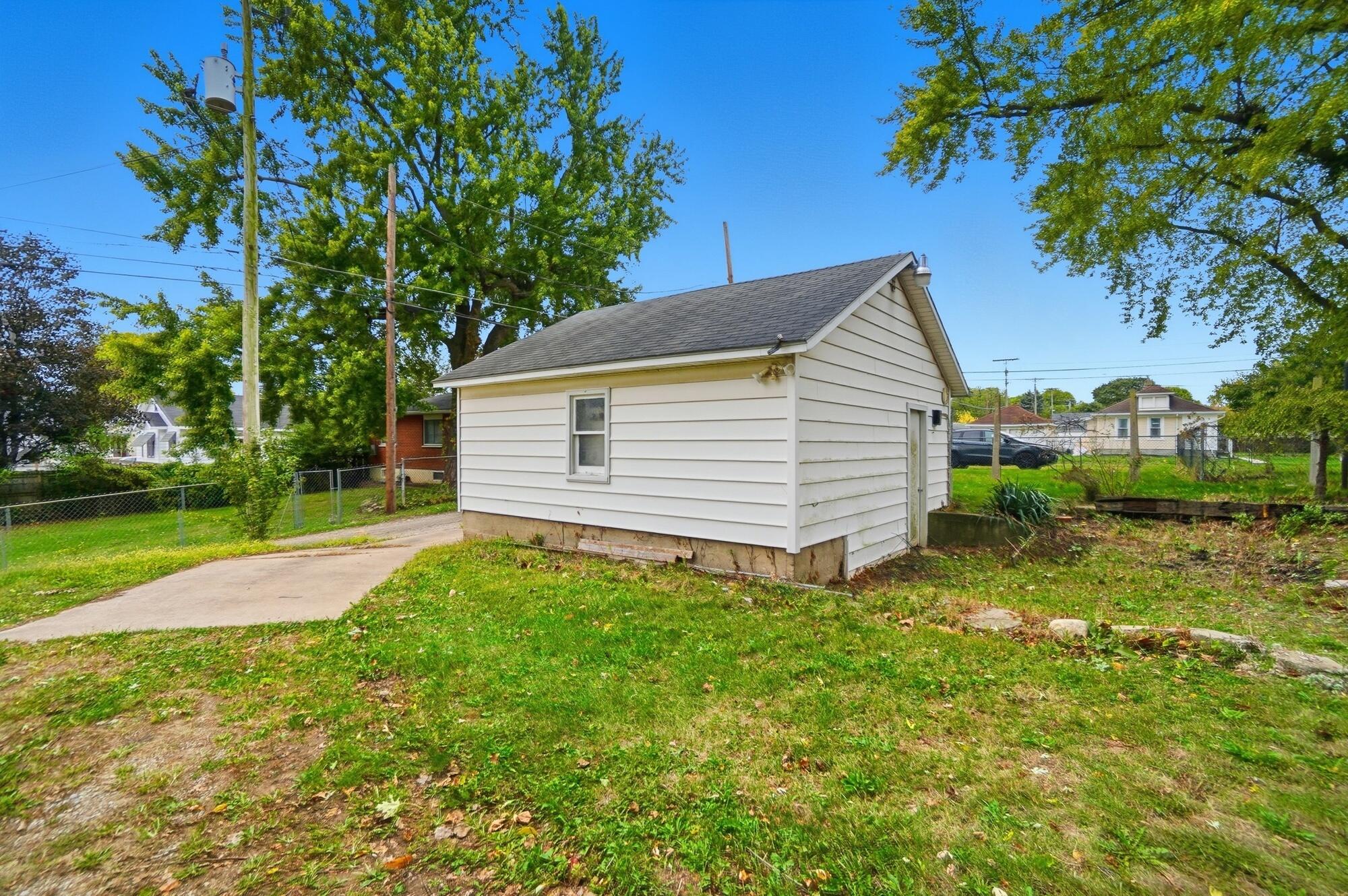 635 Clark Avenue, Piqua, Ohio 45356