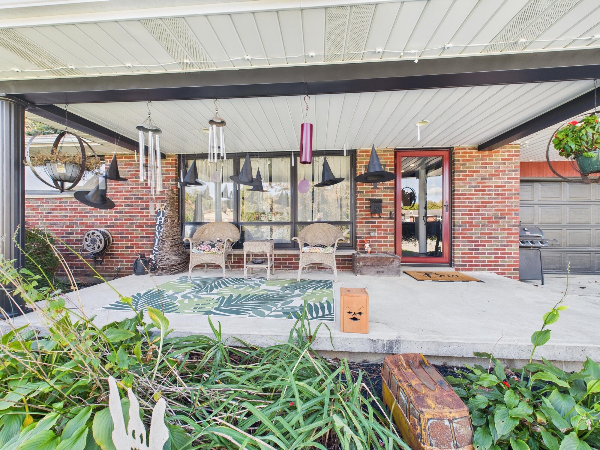 8 Meadowlawn Drive, Arcanum, Ohio 45304