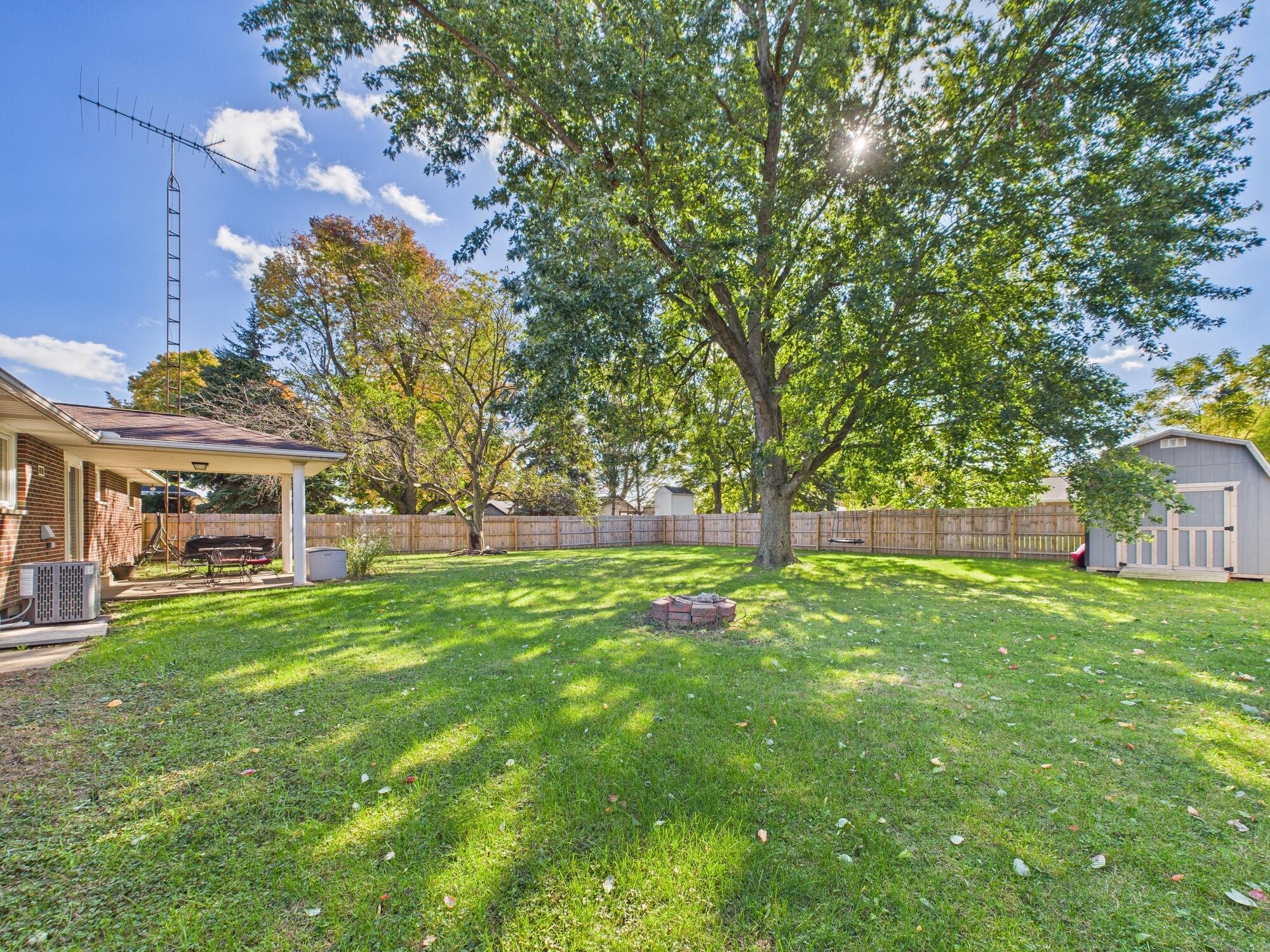 8 Meadowlawn Drive, Arcanum, Ohio 45304