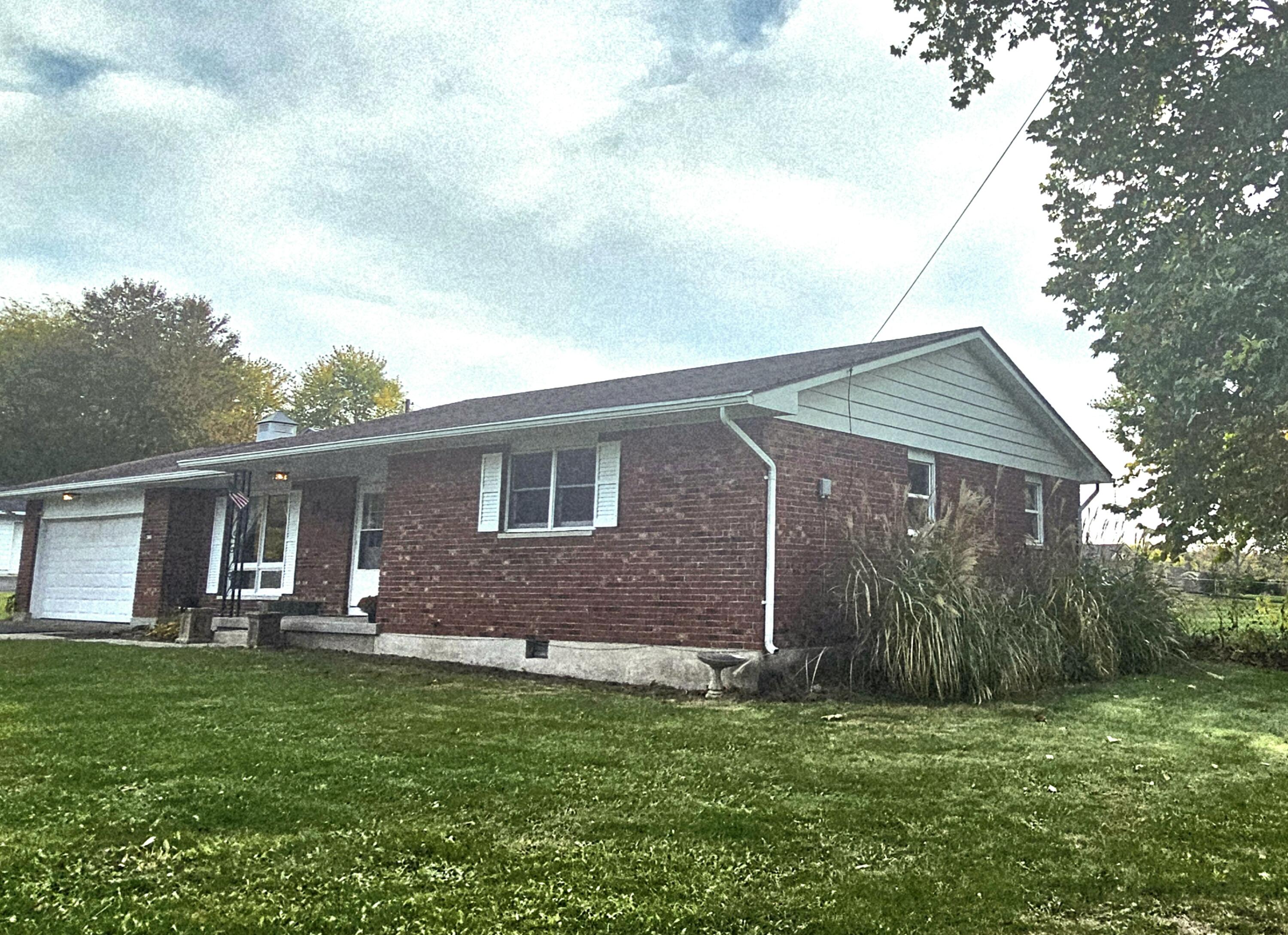 4150 State Route 571, Troy, Ohio 45373