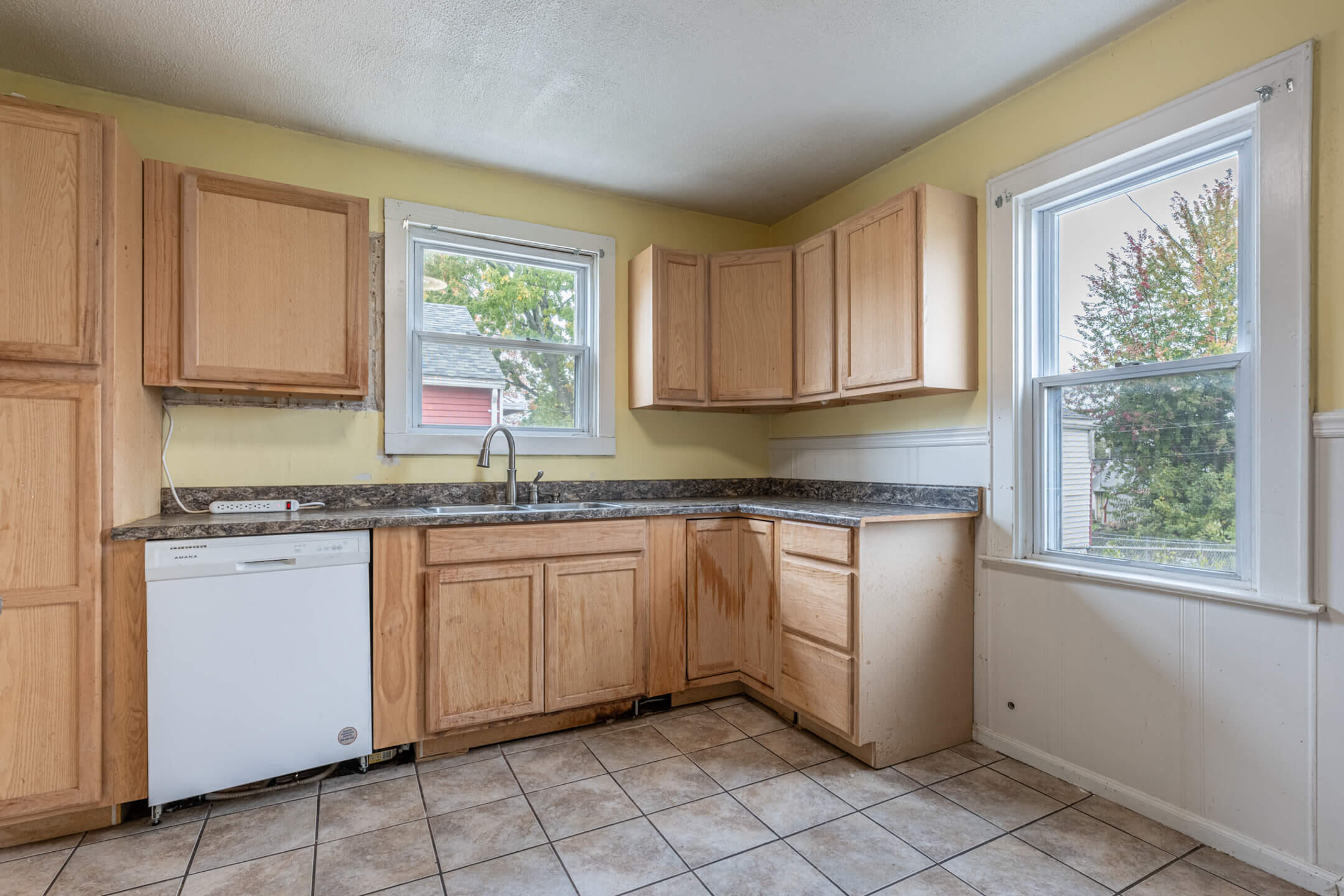 2136 Hillside Avenue, Springfield, Ohio 45503