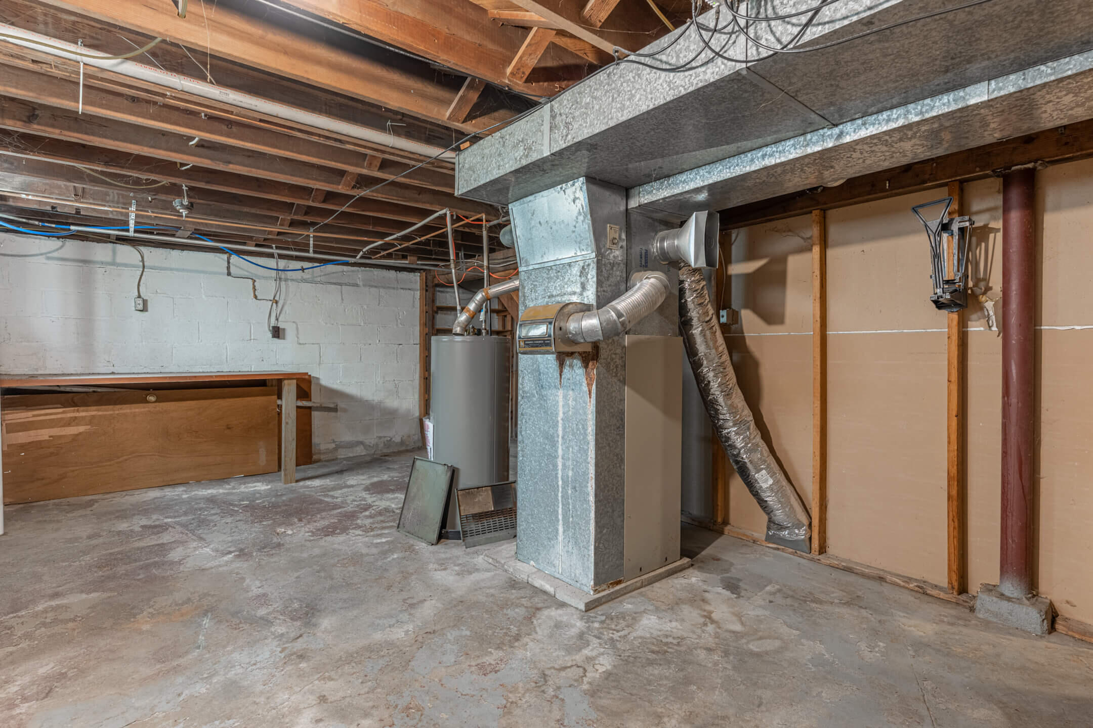 2136 Hillside Avenue, Springfield, Ohio 45503