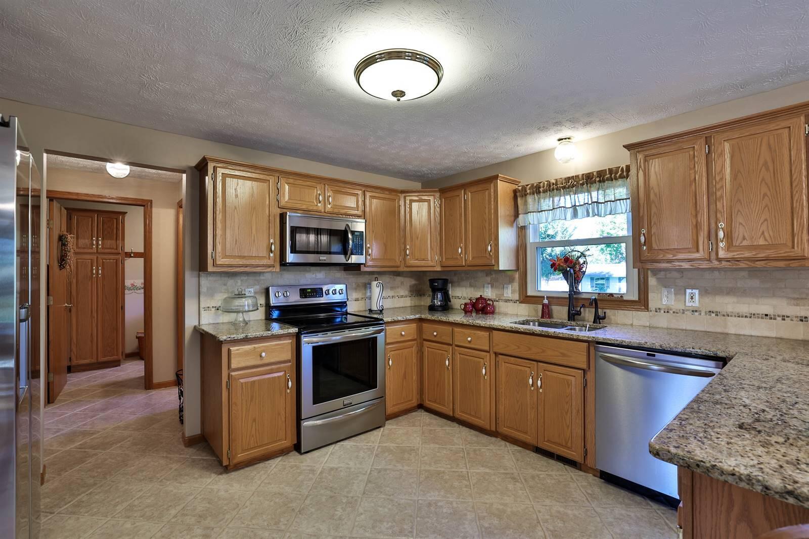 1675 State Route 571, Tipp City, Ohio 45371