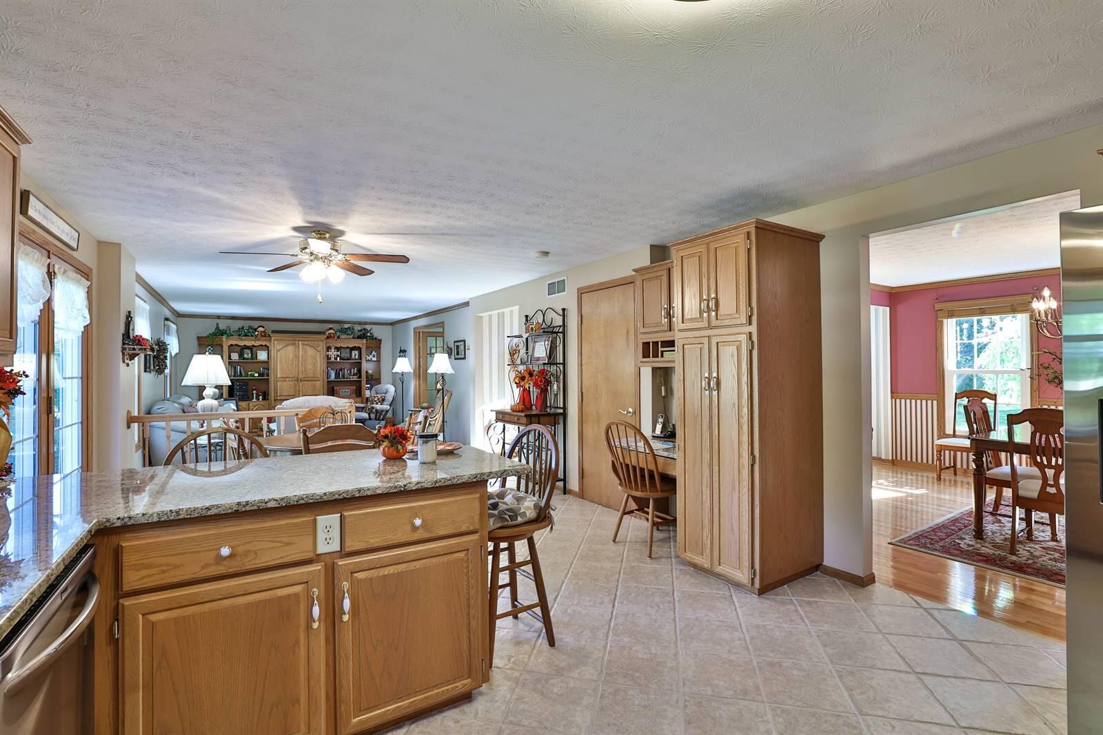 1675 State Route 571, Tipp City, Ohio 45371