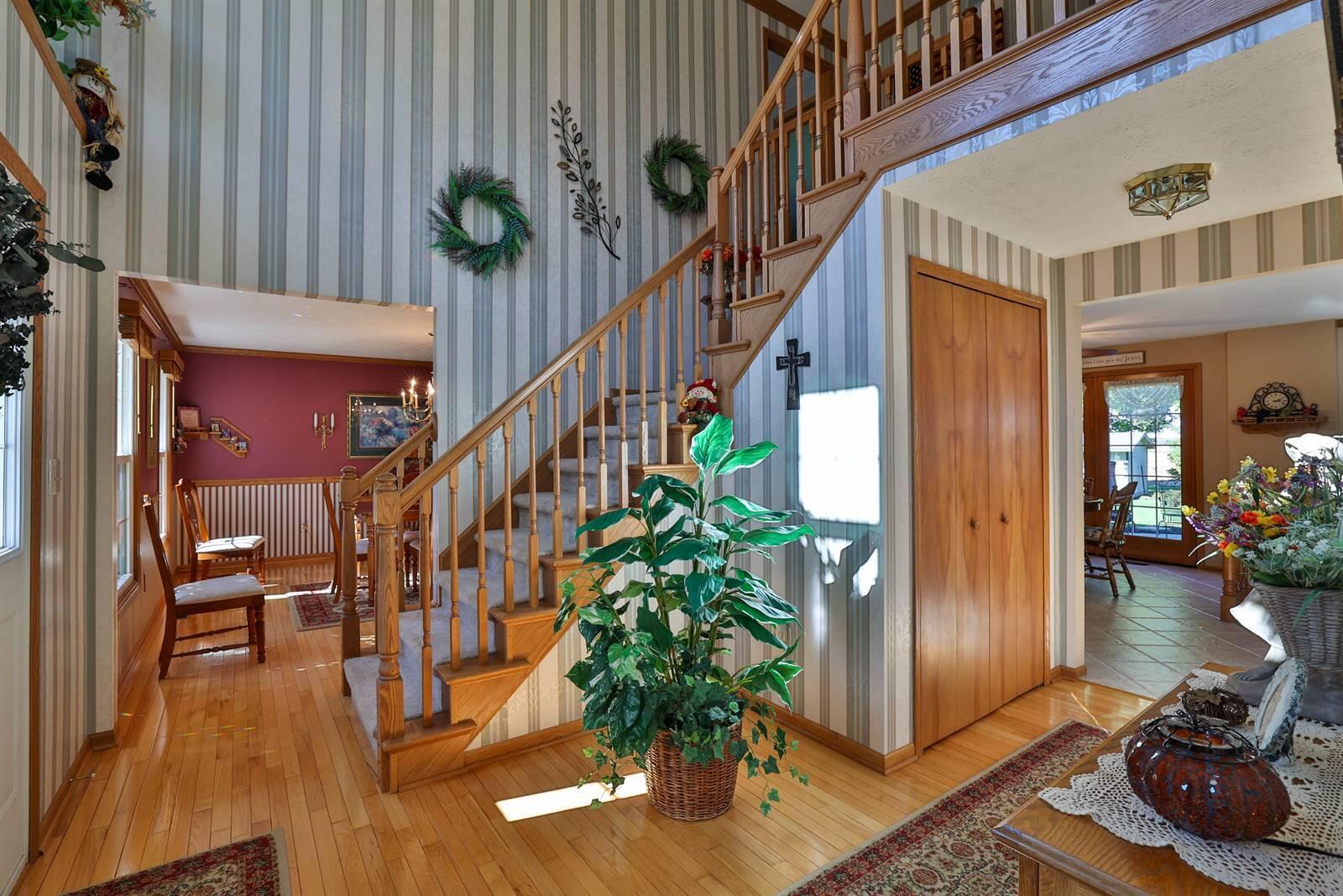 1675 State Route 571, Tipp City, Ohio 45371