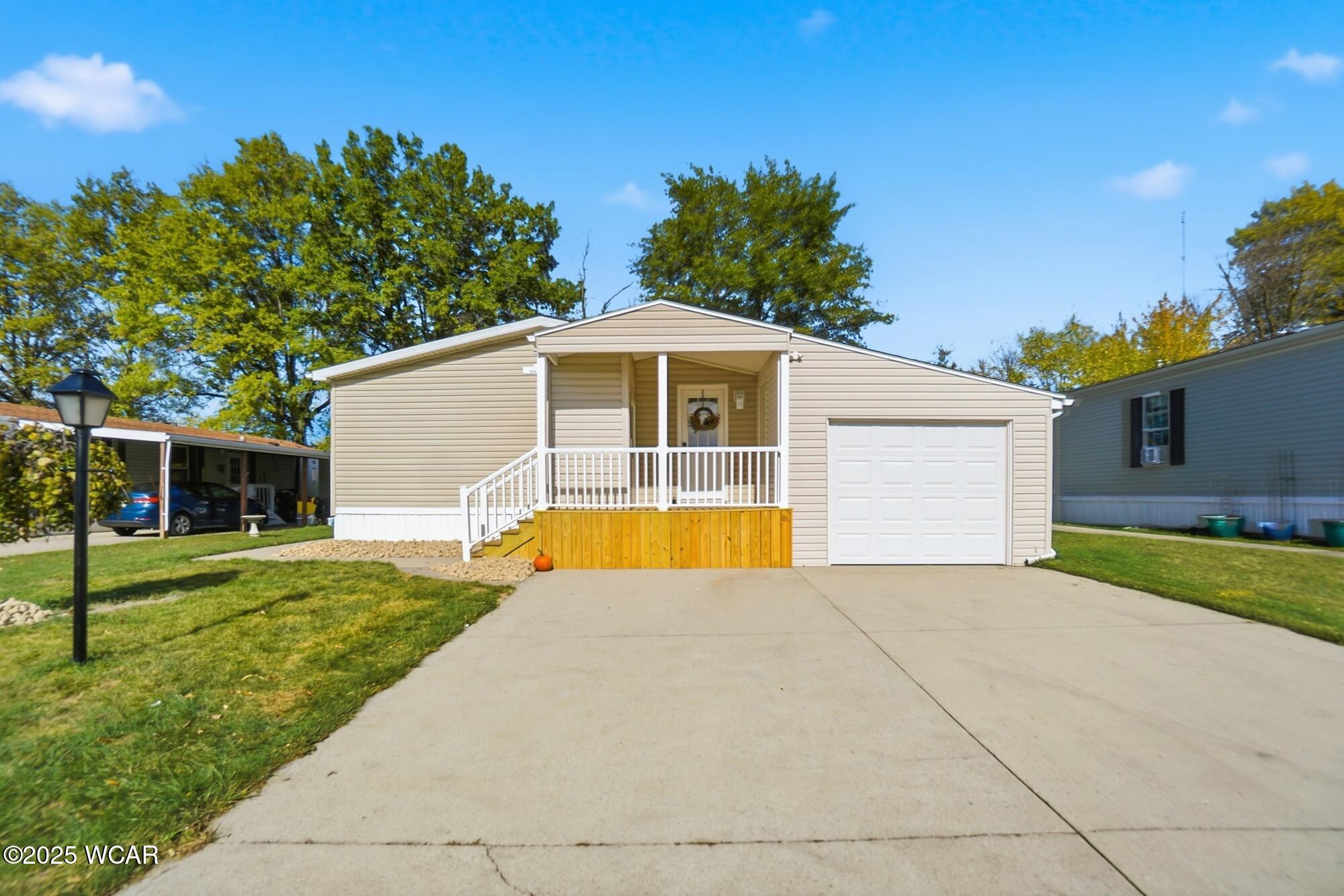 14 Deer Run, Lima, Ohio