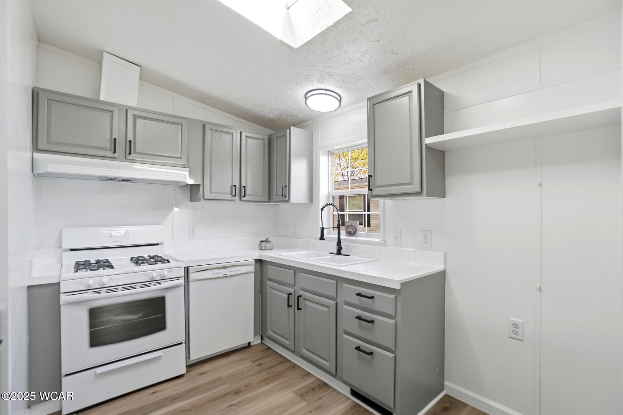 14 Deer Run, Lima, Ohio