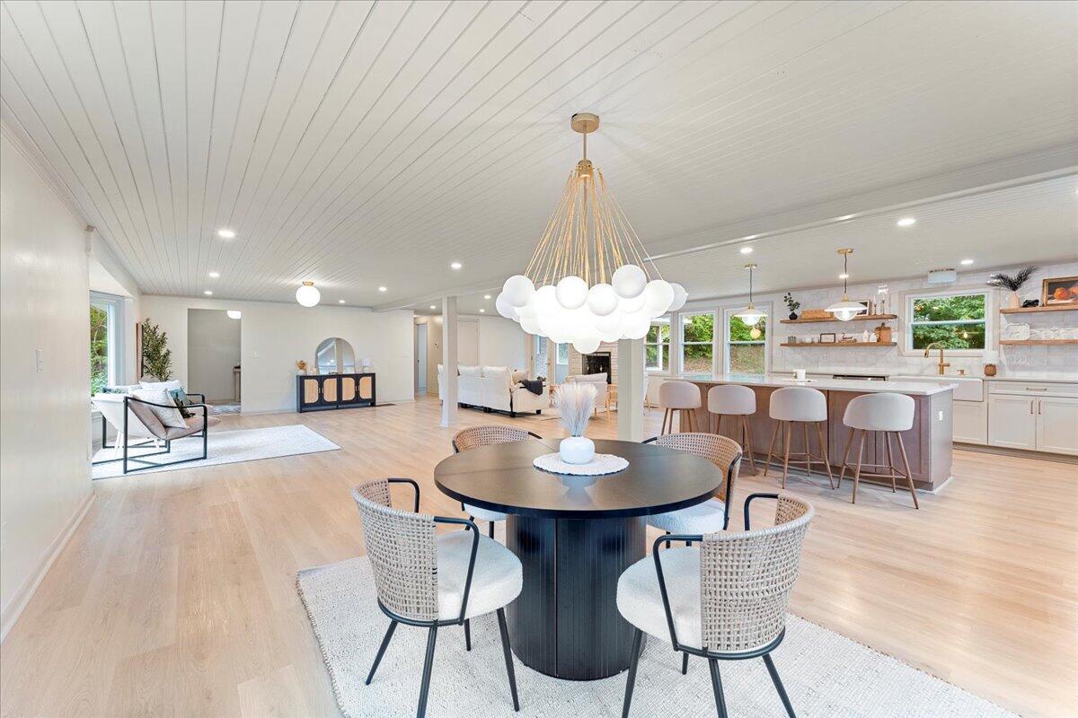 844 White Oak Drive, Springfield, Ohio 45504