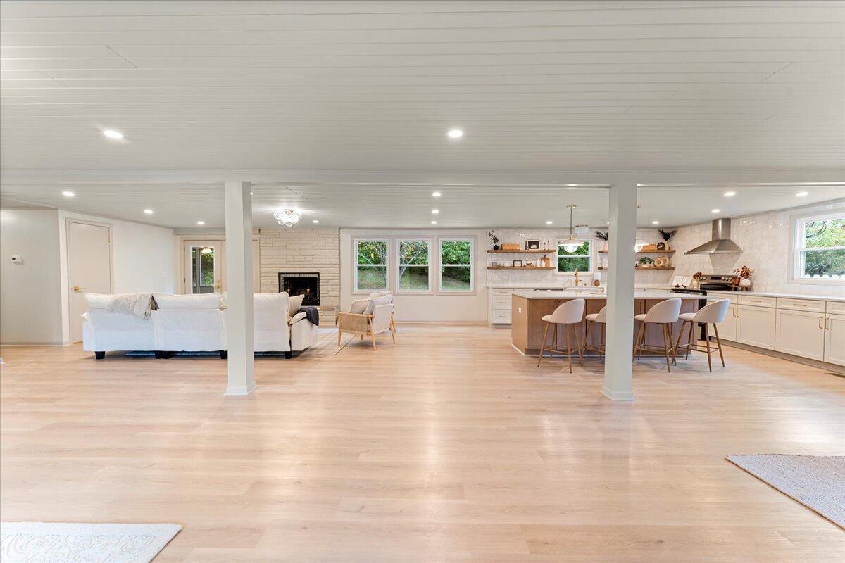 844 White Oak Drive, Springfield, Ohio 45504