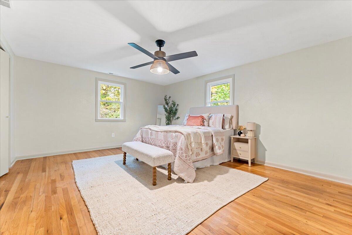 844 White Oak Drive, Springfield, Ohio 45504