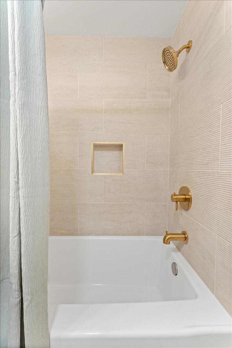 844 White Oak Drive, Springfield, Ohio 45504