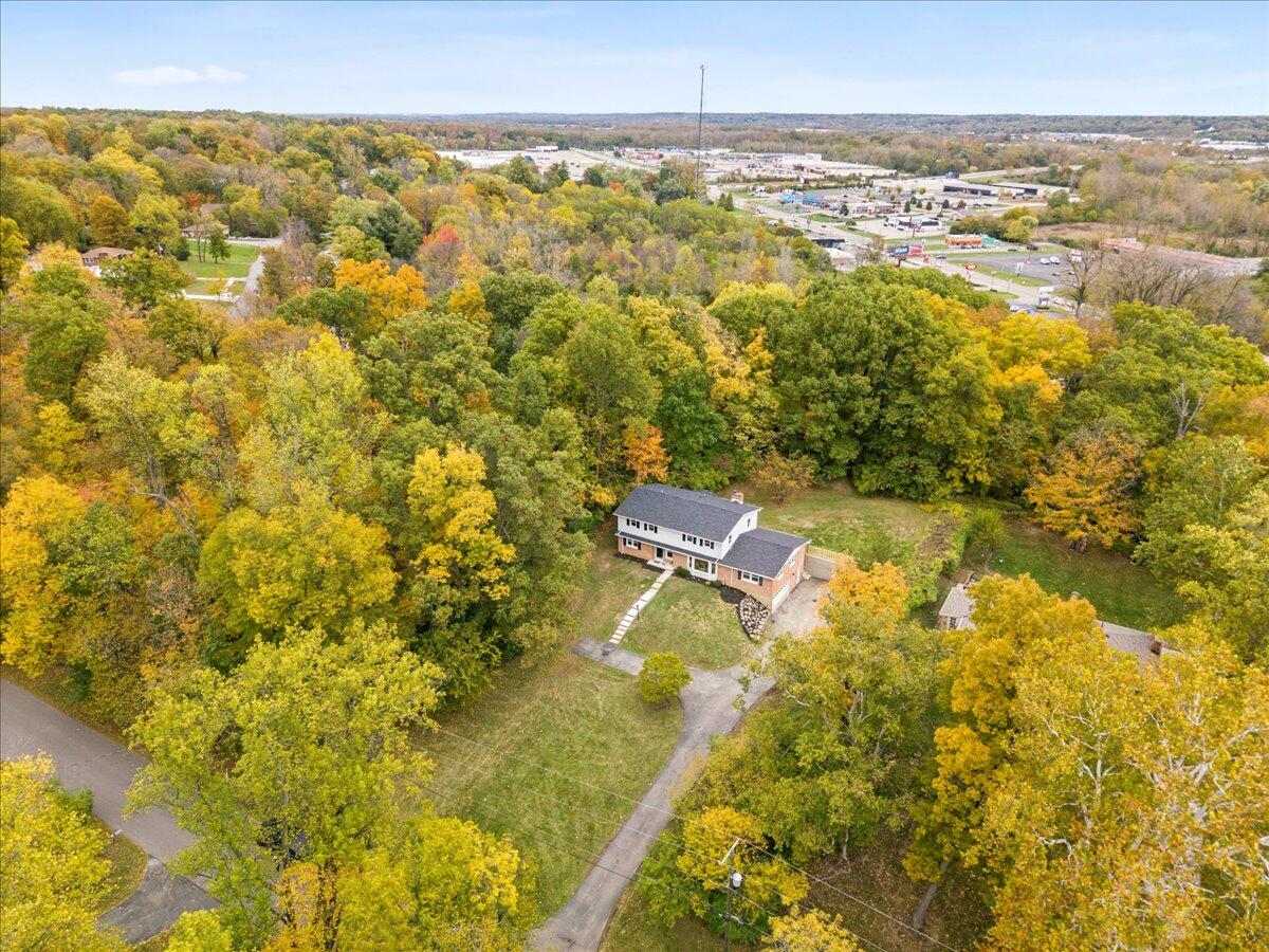 844 White Oak Drive, Springfield, Ohio 45504