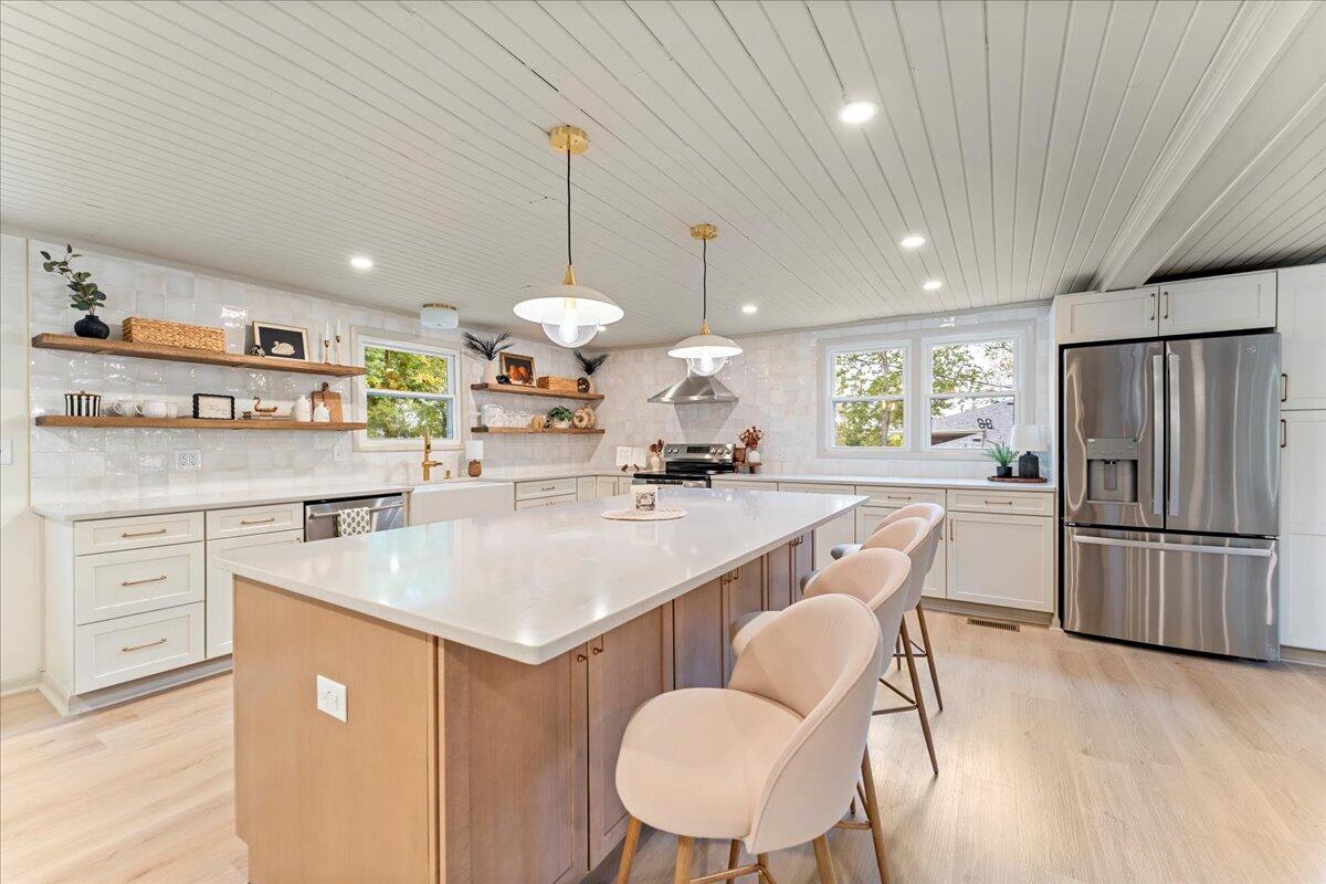 844 White Oak Drive, Springfield, Ohio 45504