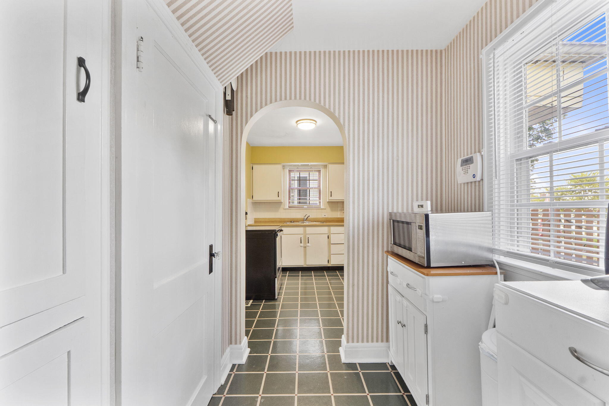 716 Second Street, Springfield, Ohio 45504