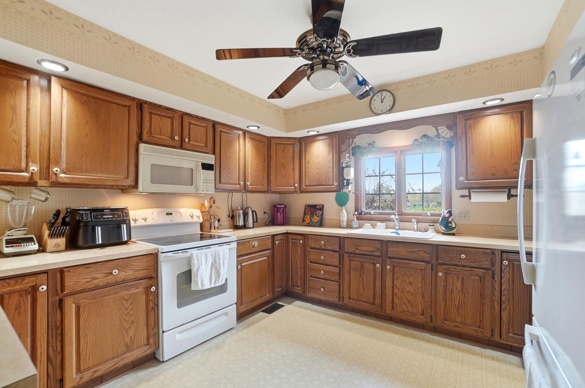 4926 ST RT 42, Mount Gilead, Ohio 43338