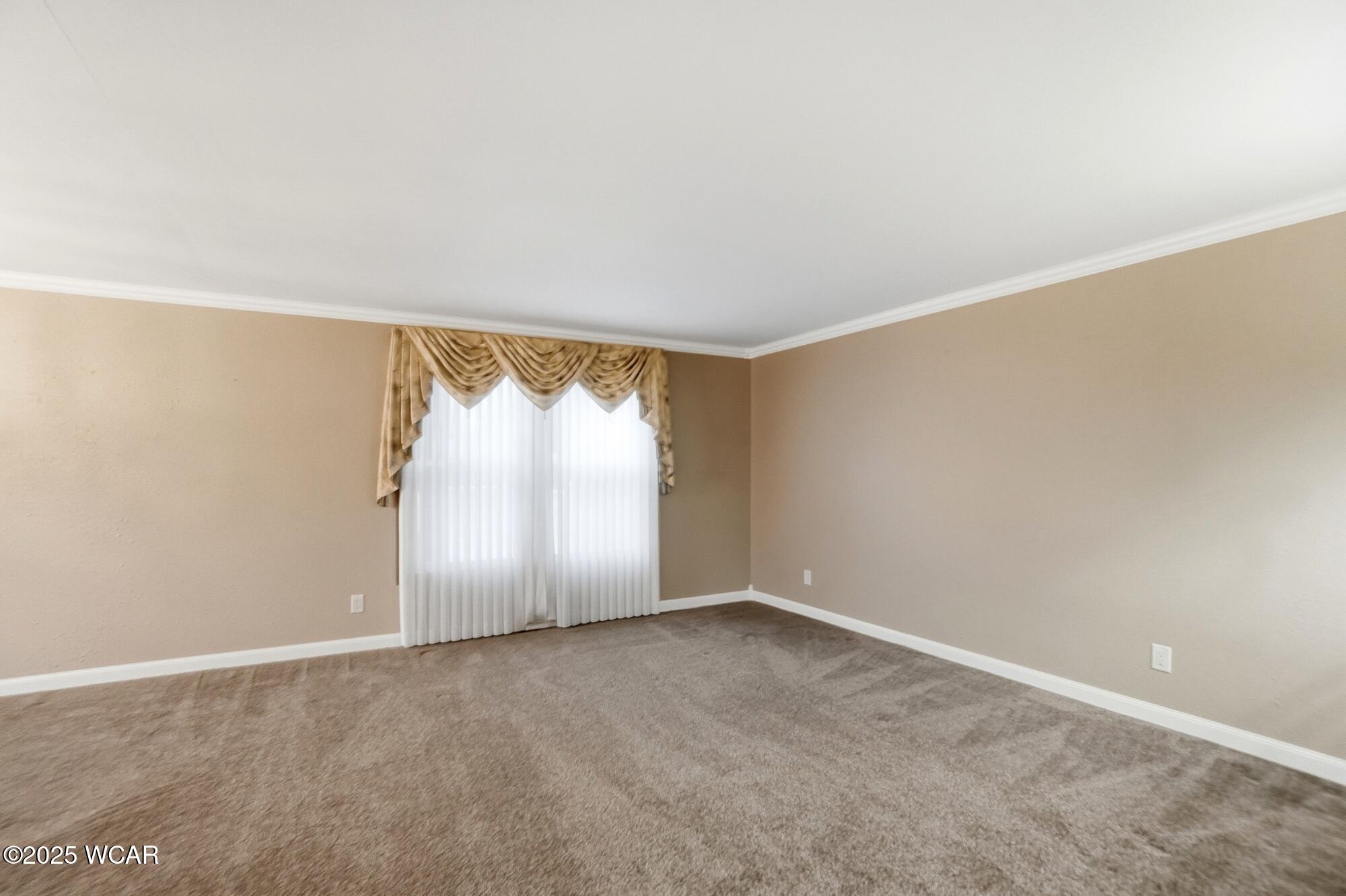 808 Aster Drive, Wapakoneta, Ohio