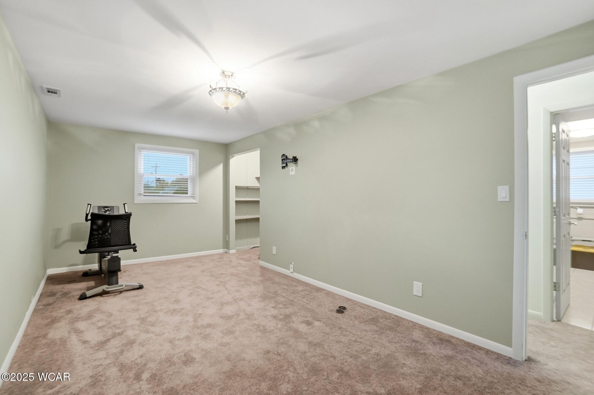 808 Aster Drive, Wapakoneta, Ohio