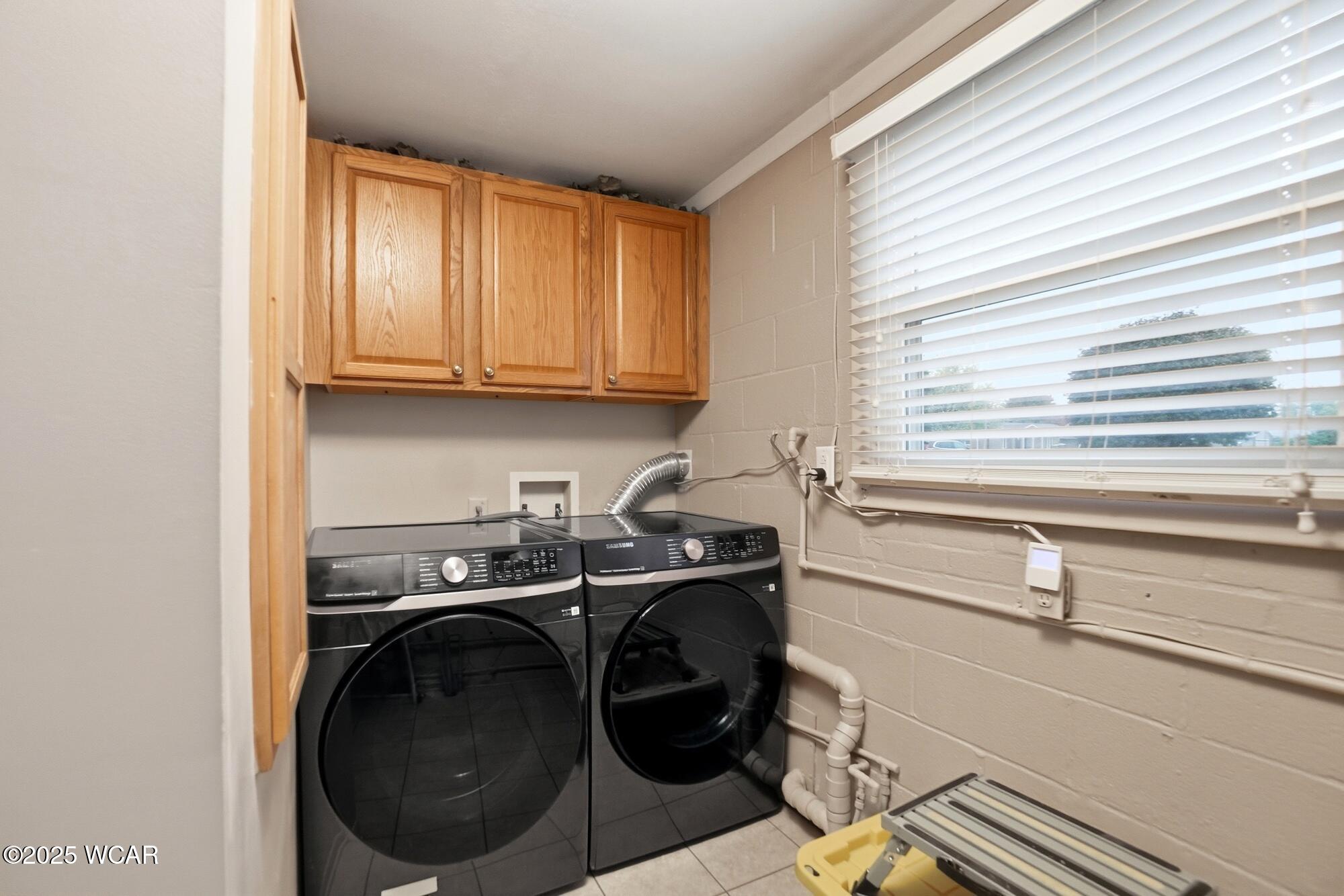 808 Aster Drive, Wapakoneta, Ohio