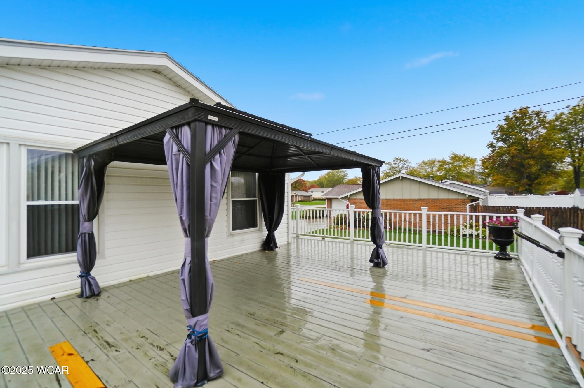 808 Aster Drive, Wapakoneta, Ohio