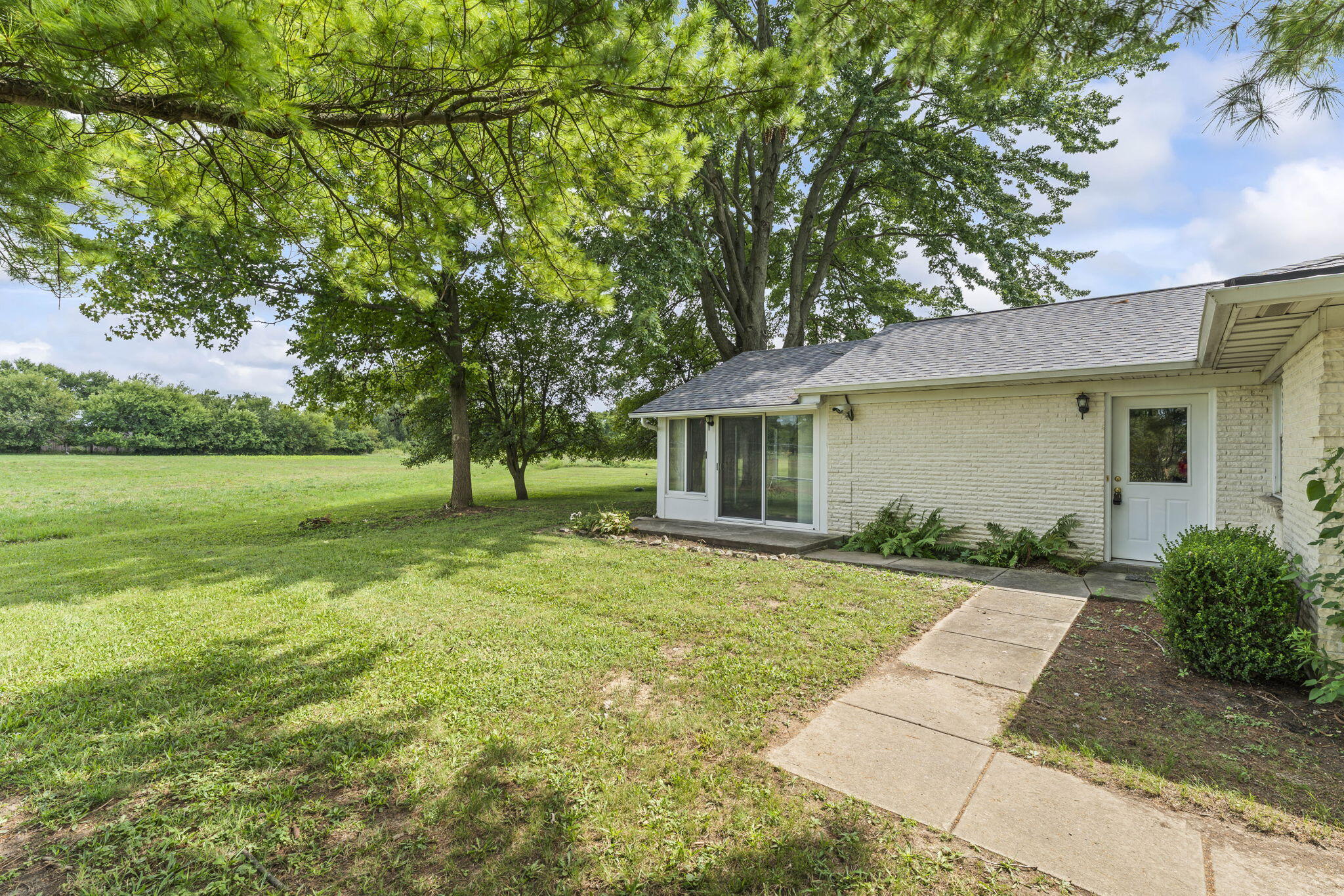 738 Medway Carlisle Road, New Carlisle, Ohio 45344