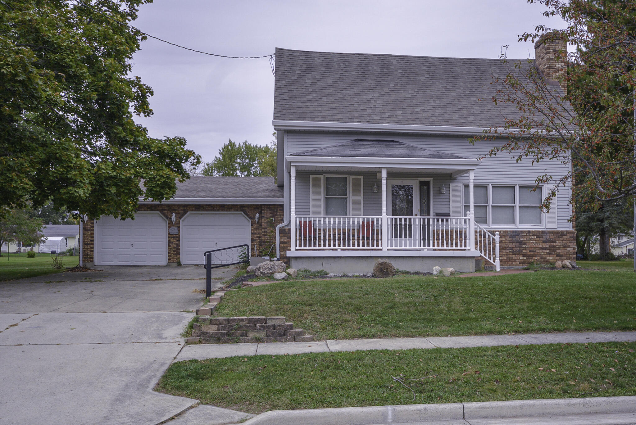 420 Hoopengarner, Wapakoneta, Ohio 45895