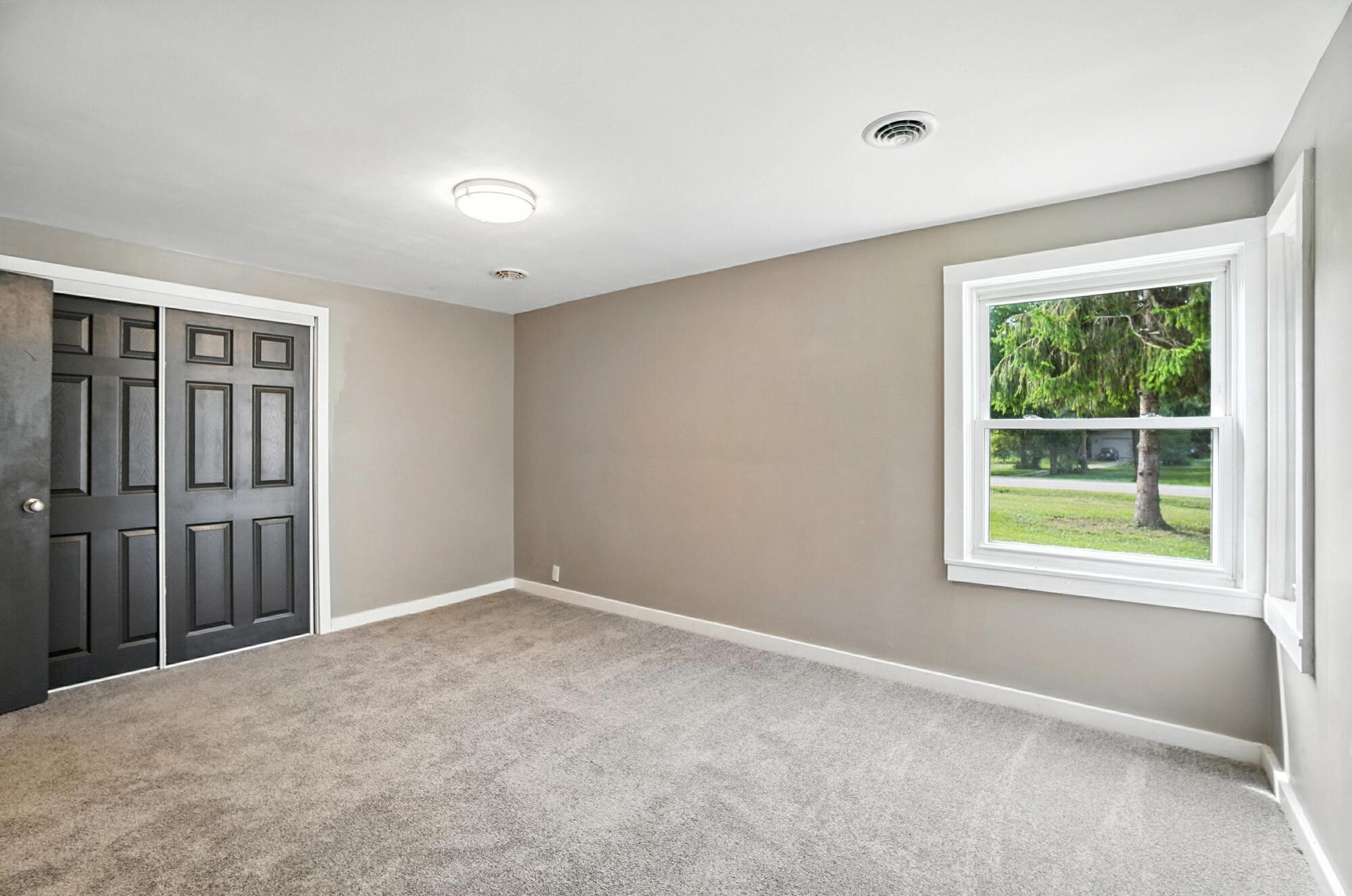 1215 Maple Street, Troy, Ohio 45373