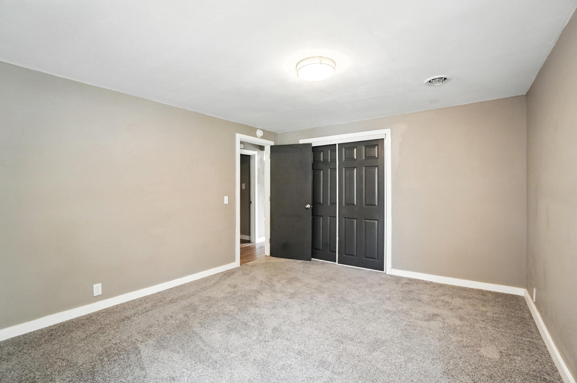 1215 Maple Street, Troy, Ohio 45373