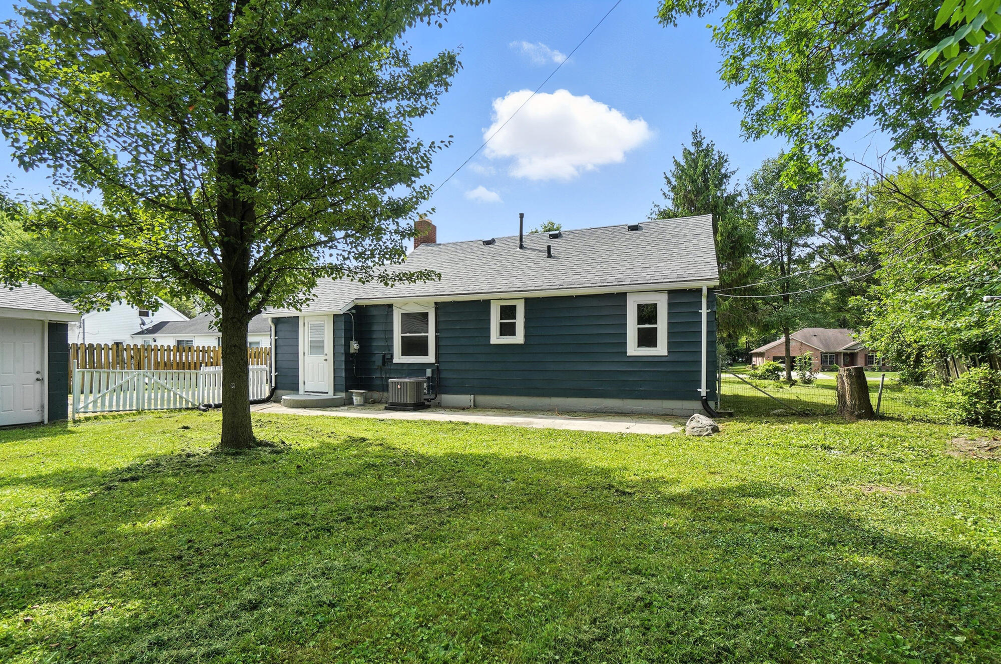 1215 Maple Street, Troy, Ohio 45373