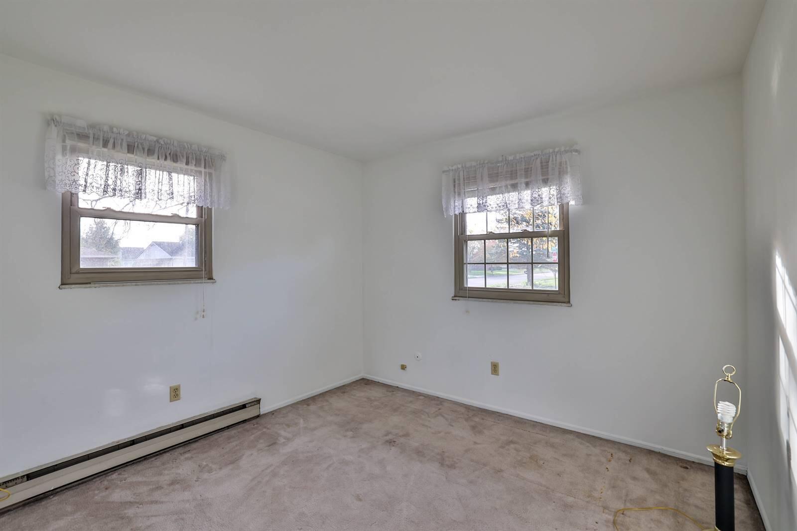 2401 Highland Court, Troy, Ohio 45373