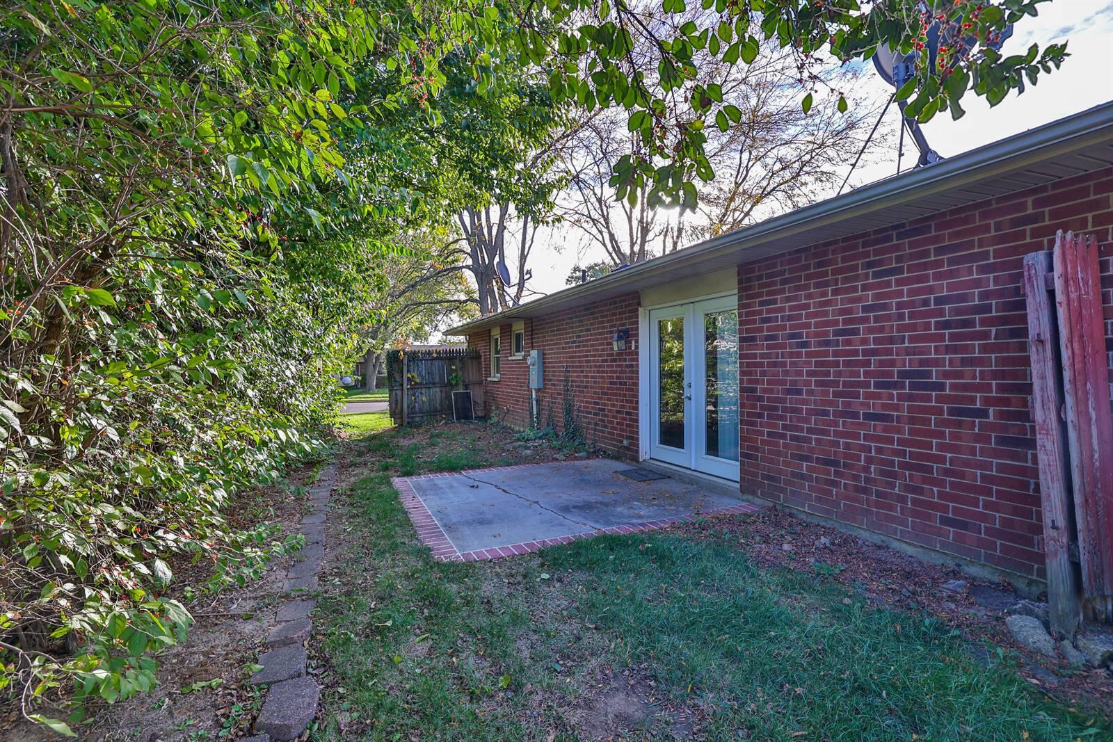 2401 Highland Court, Troy, Ohio 45373