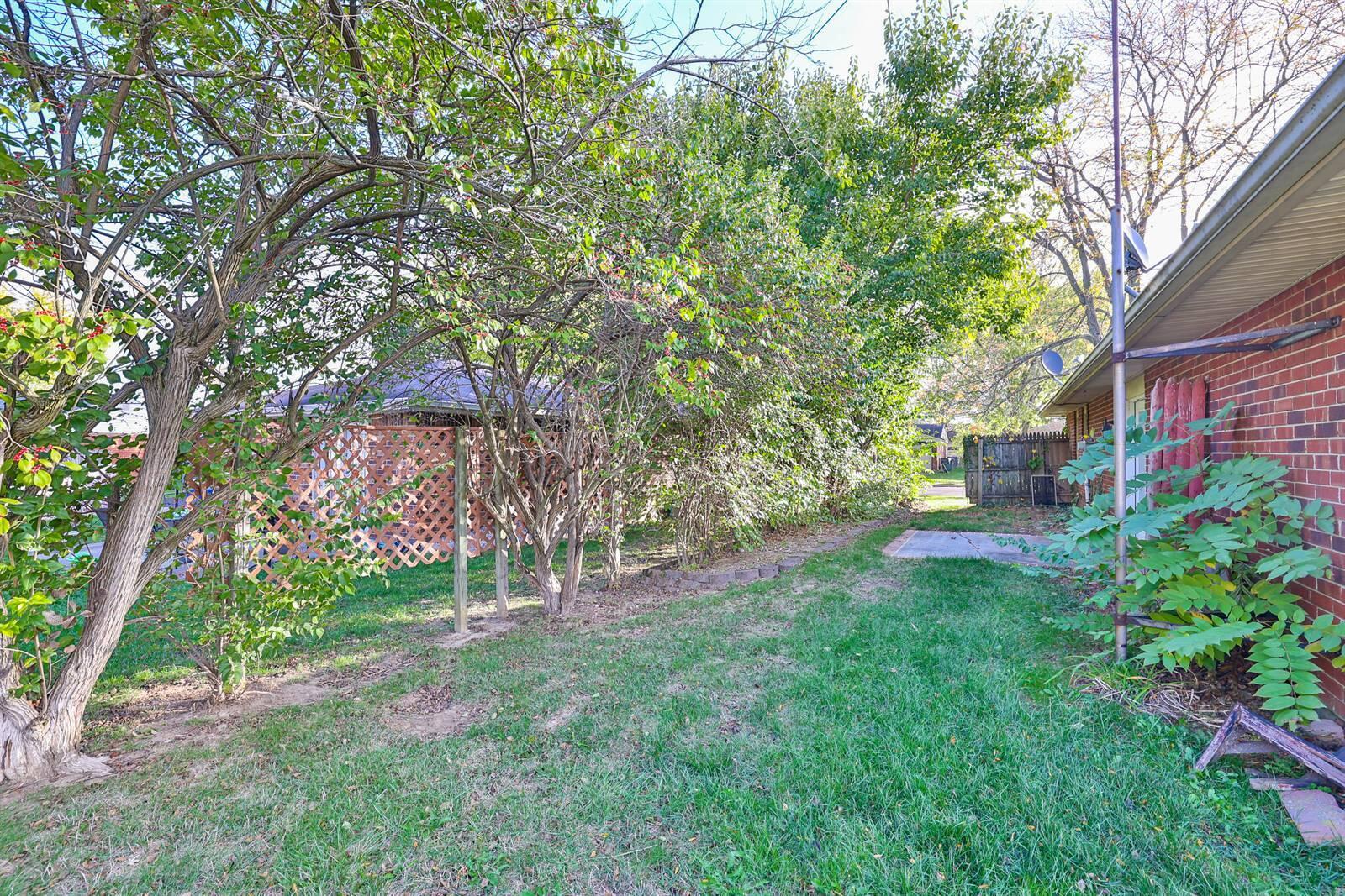 2401 Highland Court, Troy, Ohio 45373