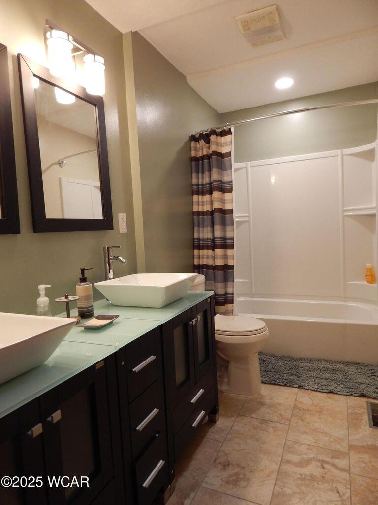 197 Bramblebush Trail, Dayton, Ohio 45440